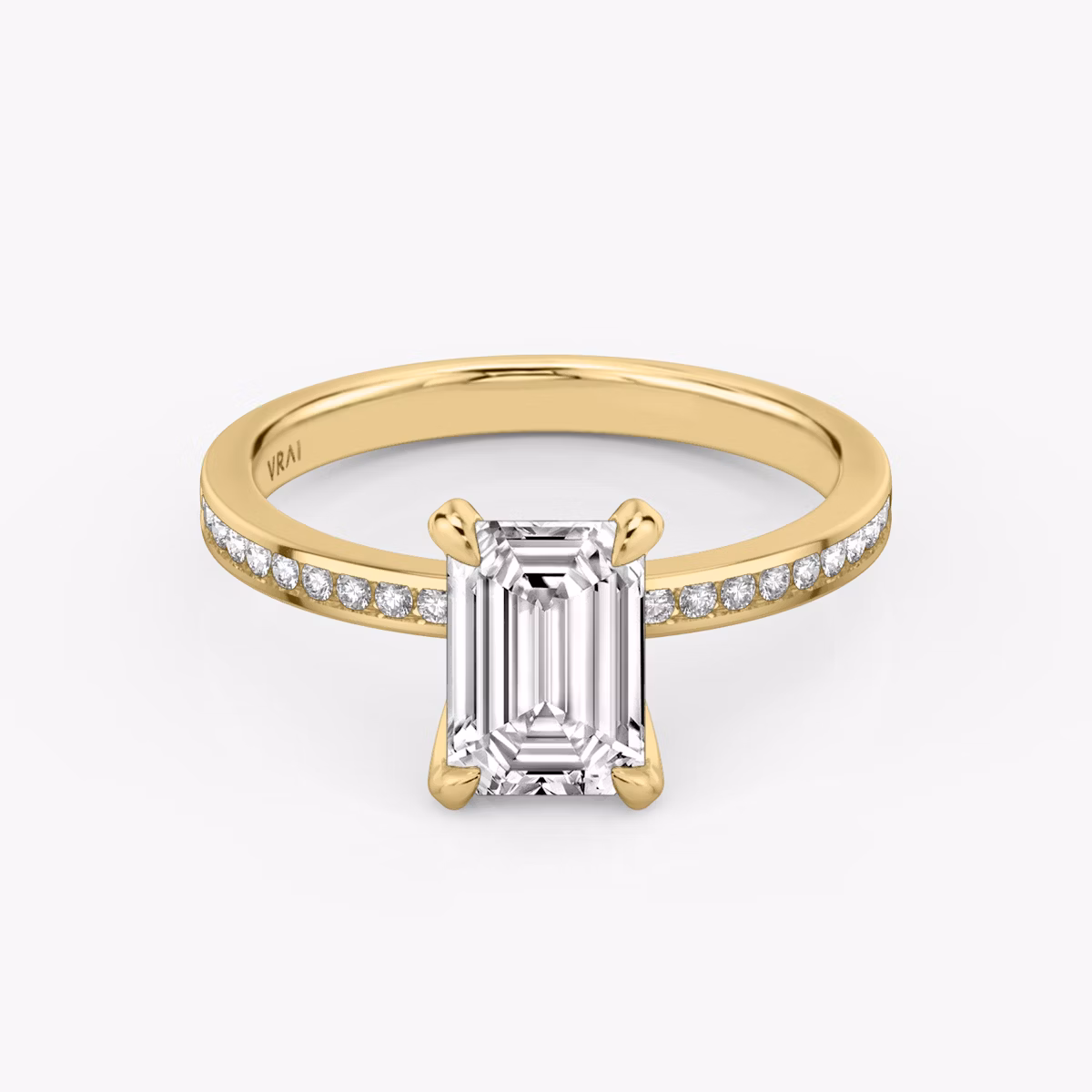 The Devotion | Emerald | 18k | Yellow Gold | bandAccent: Pavé | bandStoneShape: Round Brilliant | bandStoneStyle: original | diamondOrientation: vertical | caratWeight: other