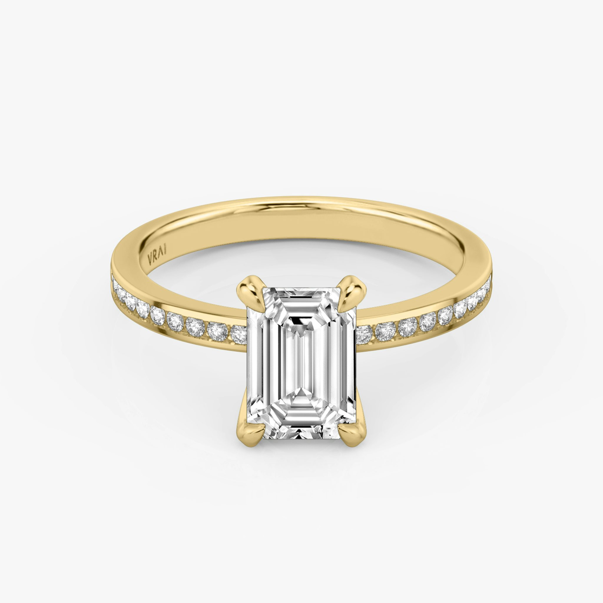 Anillo de compromiso Devotion | Esmeralda | 18k | Oro amarillo | bandAccent: Pavé | bandStoneShape: Brillante | bandStoneStyle: original | diamondOrientation: vertical | caratWeight: other