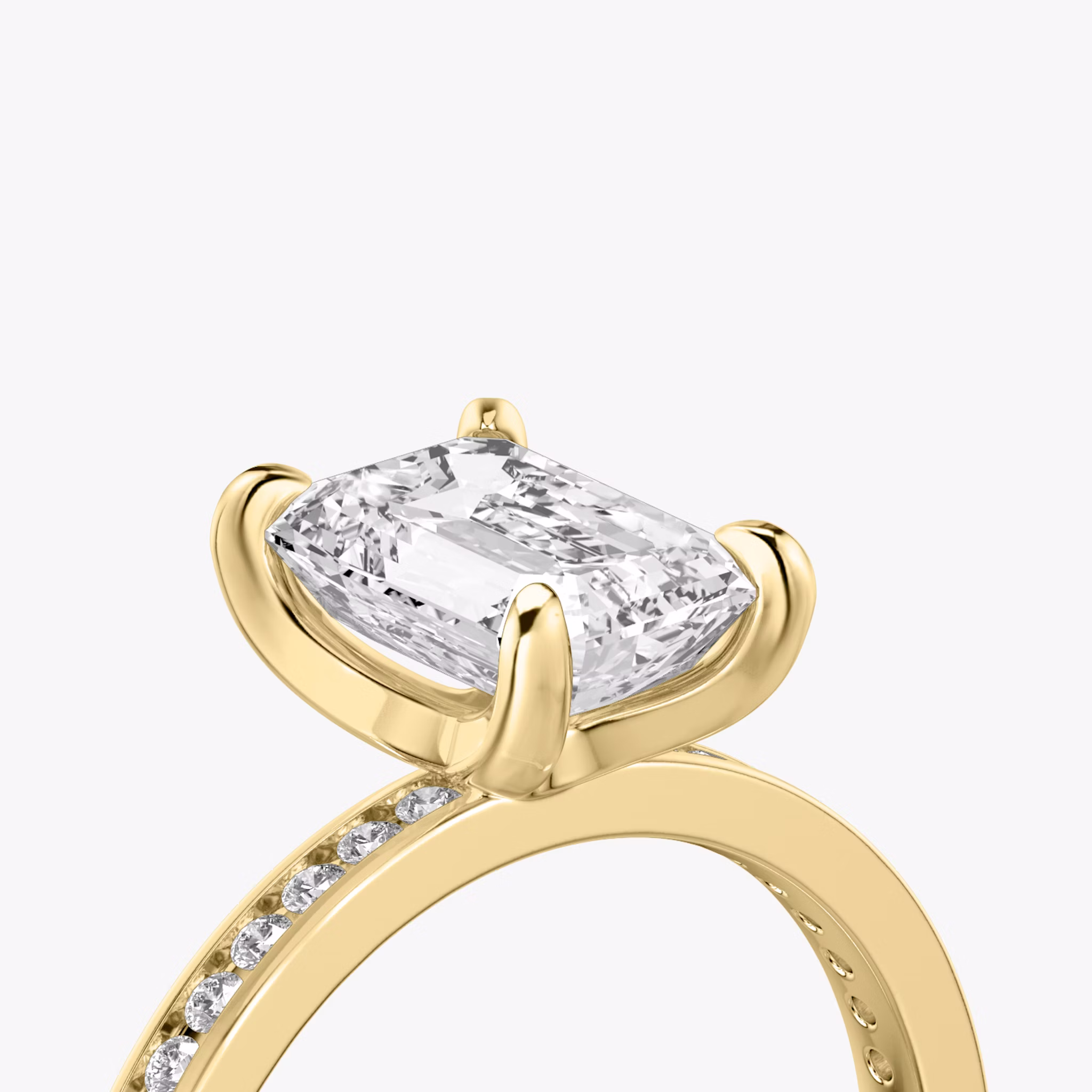 Anillo de compromiso Devotion | Esmeralda | 18k | Oro amarillo | bandAccent: Pavé | bandStoneShape: Brillante | bandStoneStyle: original | diamondOrientation: vertical | caratWeight: other
