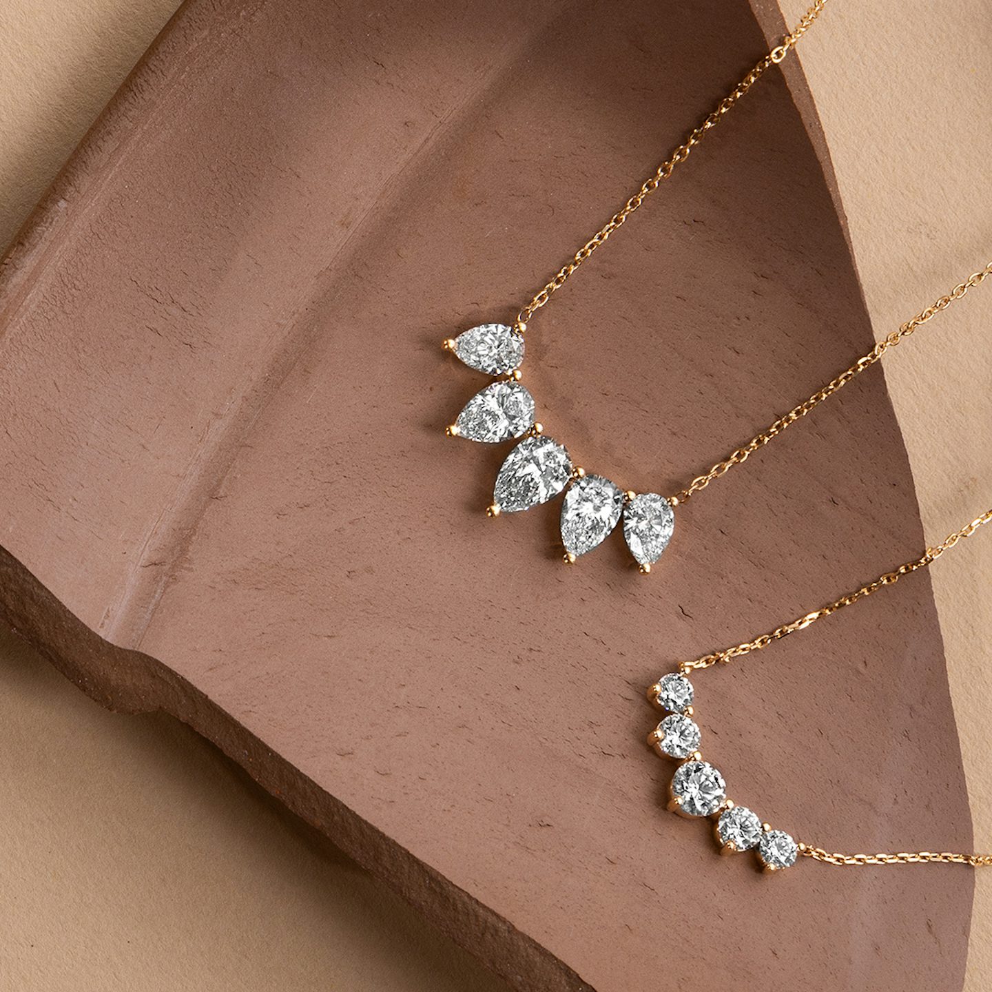Arc Necklace | Pear | 14k | Rose Gold | diamondCount: 5 | diamondSize: large | chainLength: 16-18