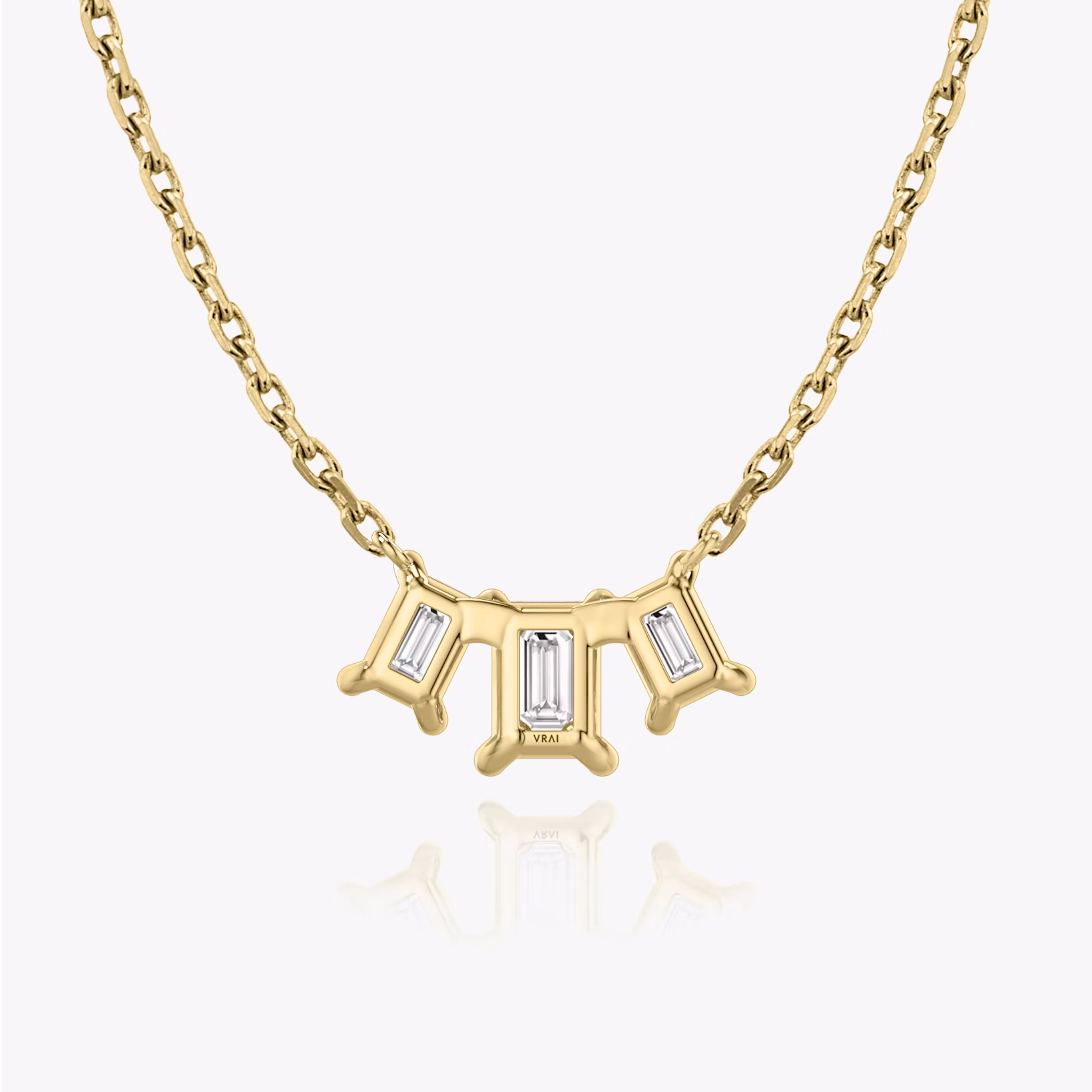 Arc Necklace | Emerald | 14k | Yellow Gold | diamondCount: 3 | diamondSize: original | chainLength: 16-18