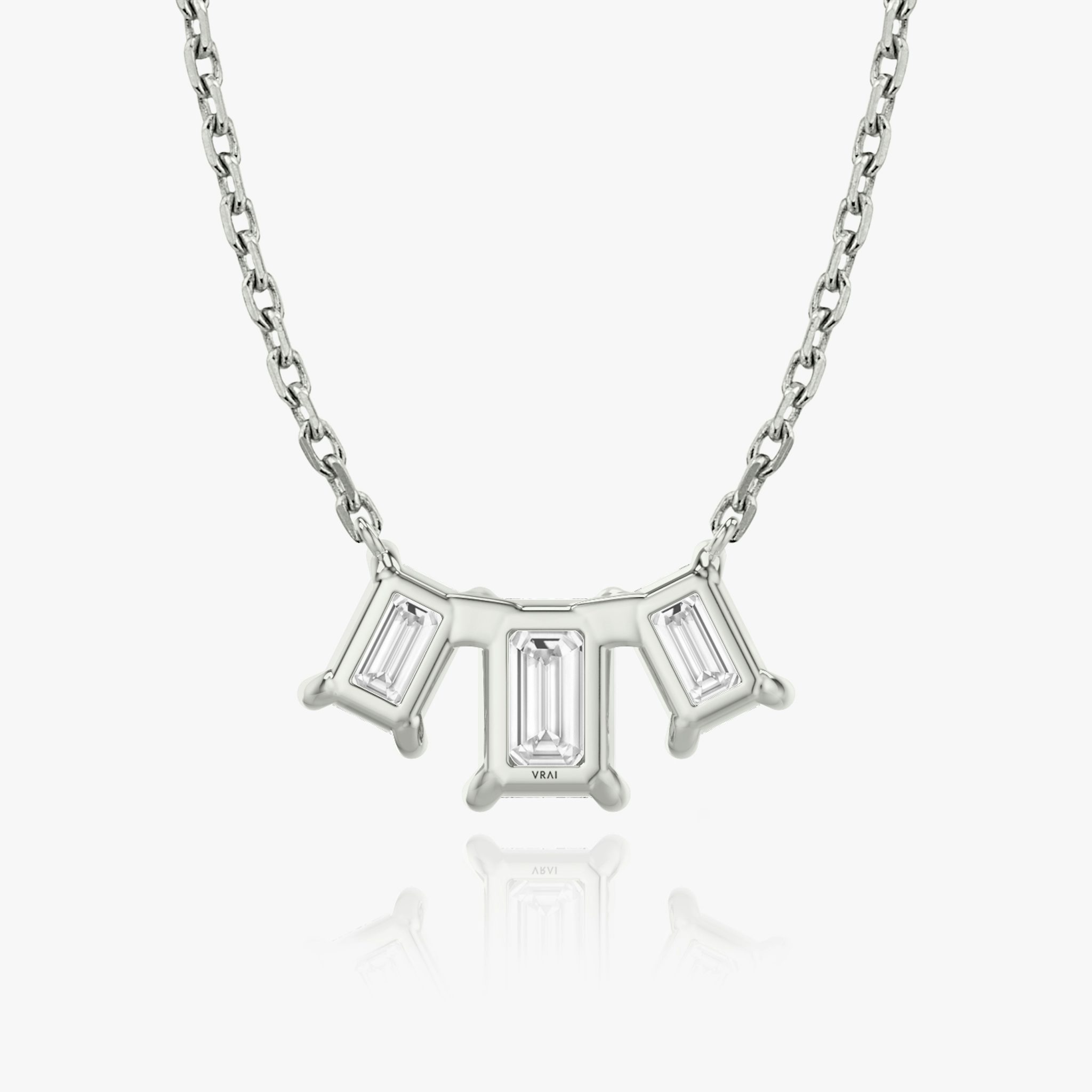 Arc Necklace | Emerald | 14k | White Gold | diamondCount: 3 | diamondSize: large | chainLength: 16-18