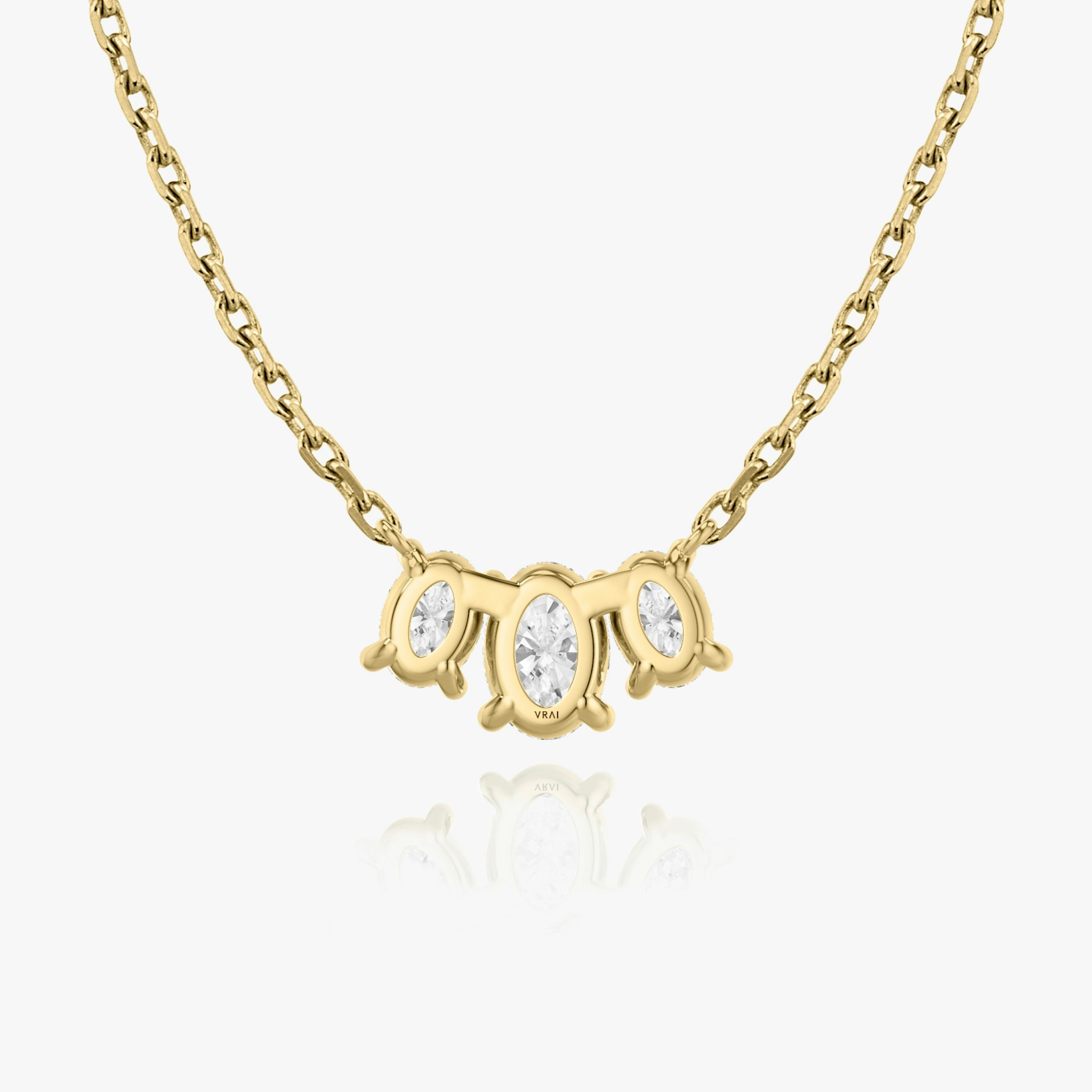 Arc Necklace | Oval | 14k | Yellow Gold | diamondCount: 3 | diamondSize: original | chainLength: 16-18
