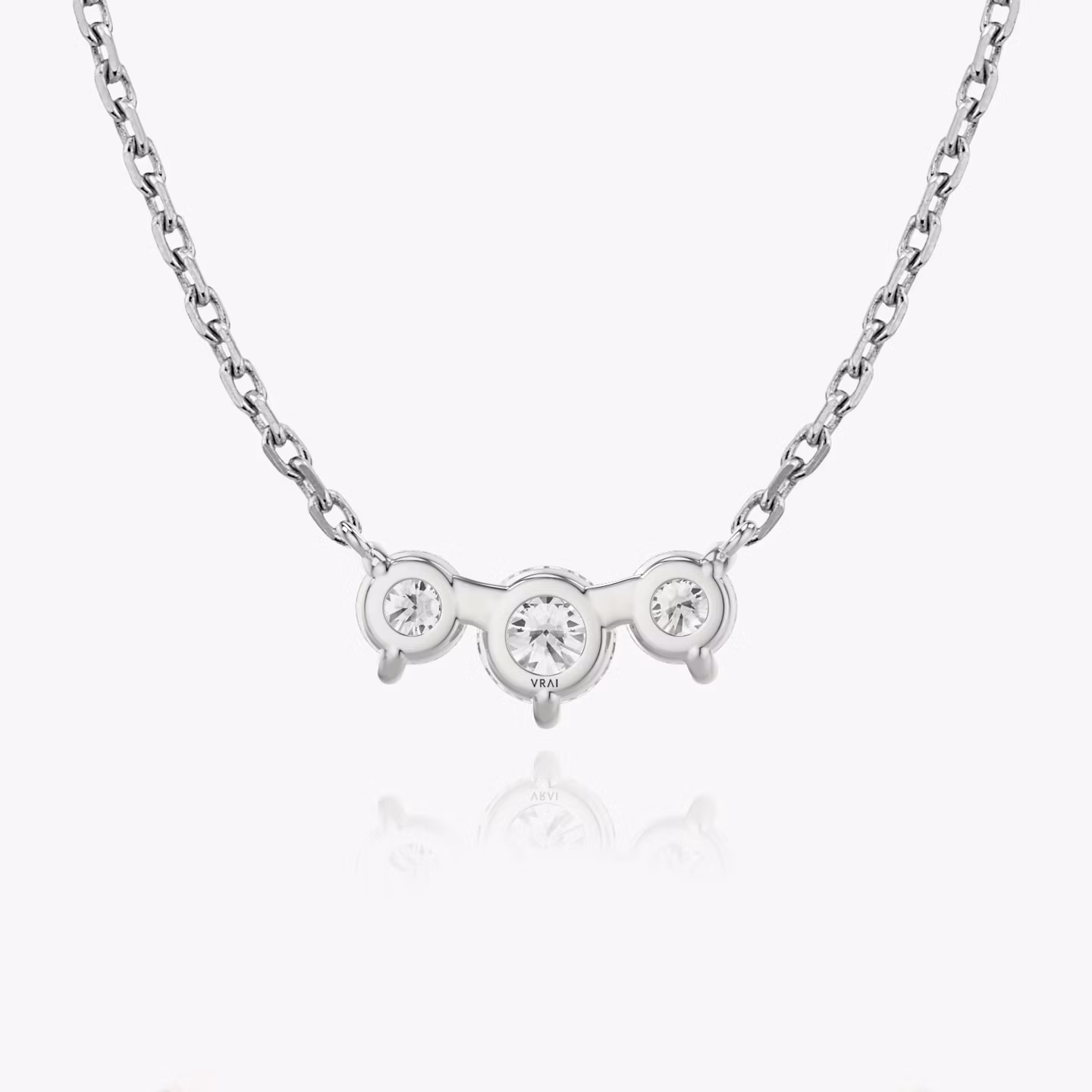 Arc Necklace | Round Brilliant | 14k | White Gold | diamondCount: 3 | diamondSize: original | chainLength: 16-18