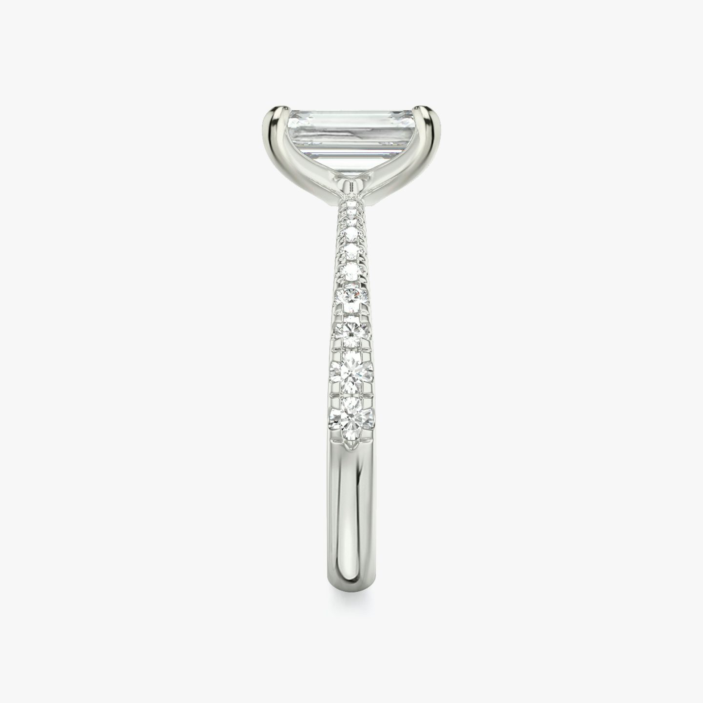 Tapered Classic | Emerald | Platin | bandAccent: Mit Pavé-Besatz | diamondOrientation: vertical | caratWeight: other