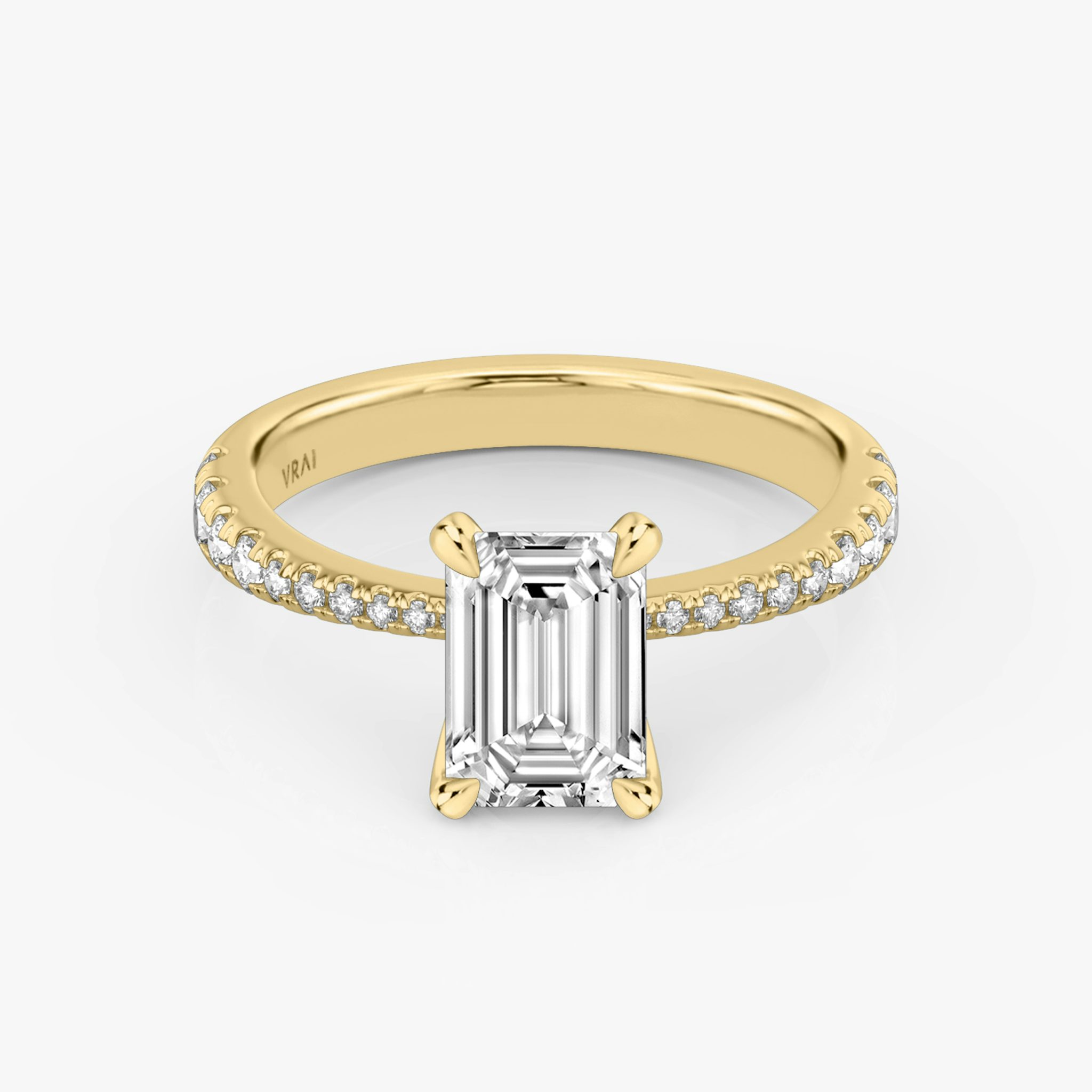 The Tapered Classic | Emerald | 18k | Yellow Gold | bandAccent: Pavé | diamondOrientation: vertical | caratWeight: other