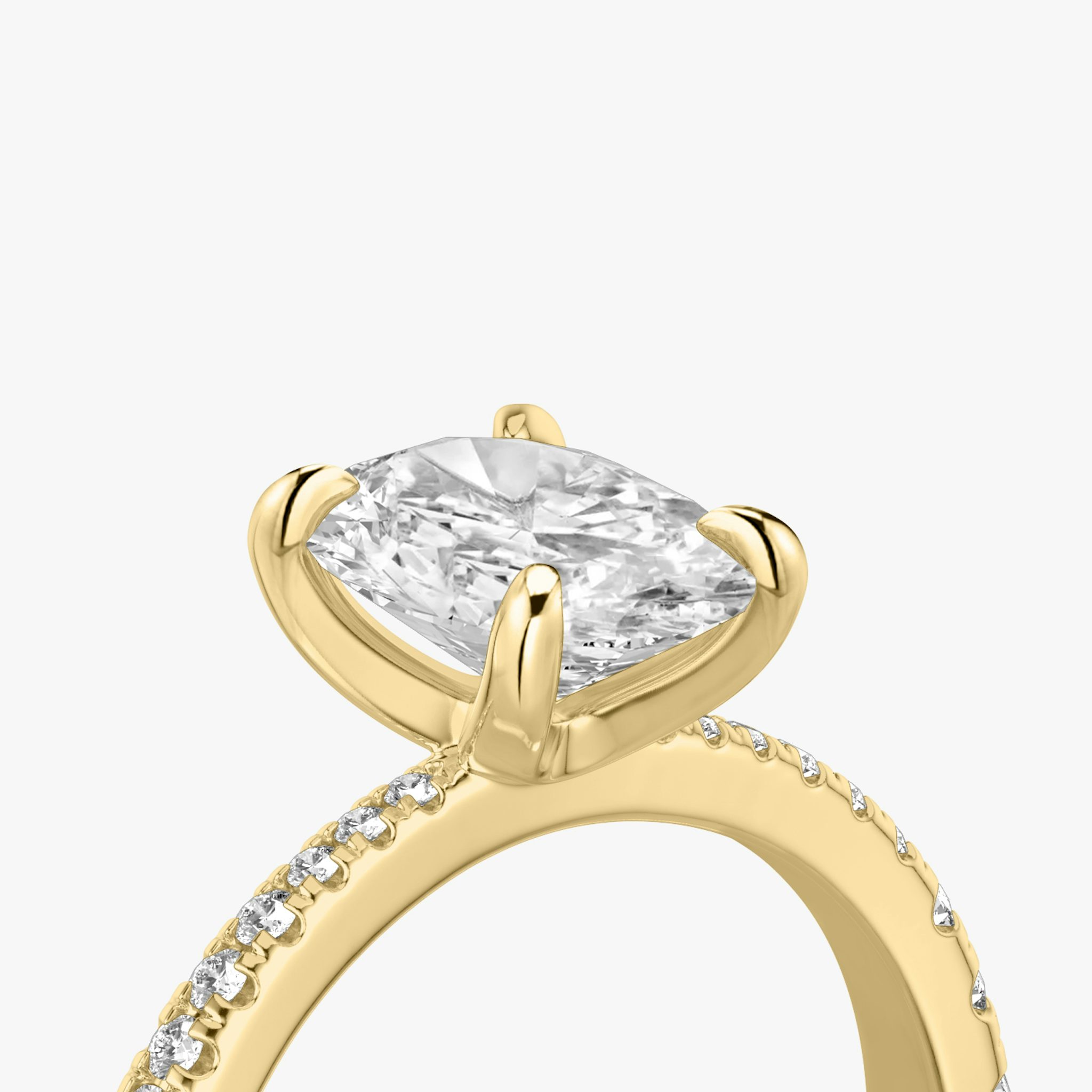 The Tapered Classic | Oval | 18k | Yellow Gold | bandAccent: Pavé | diamondOrientation: vertical | caratWeight: other