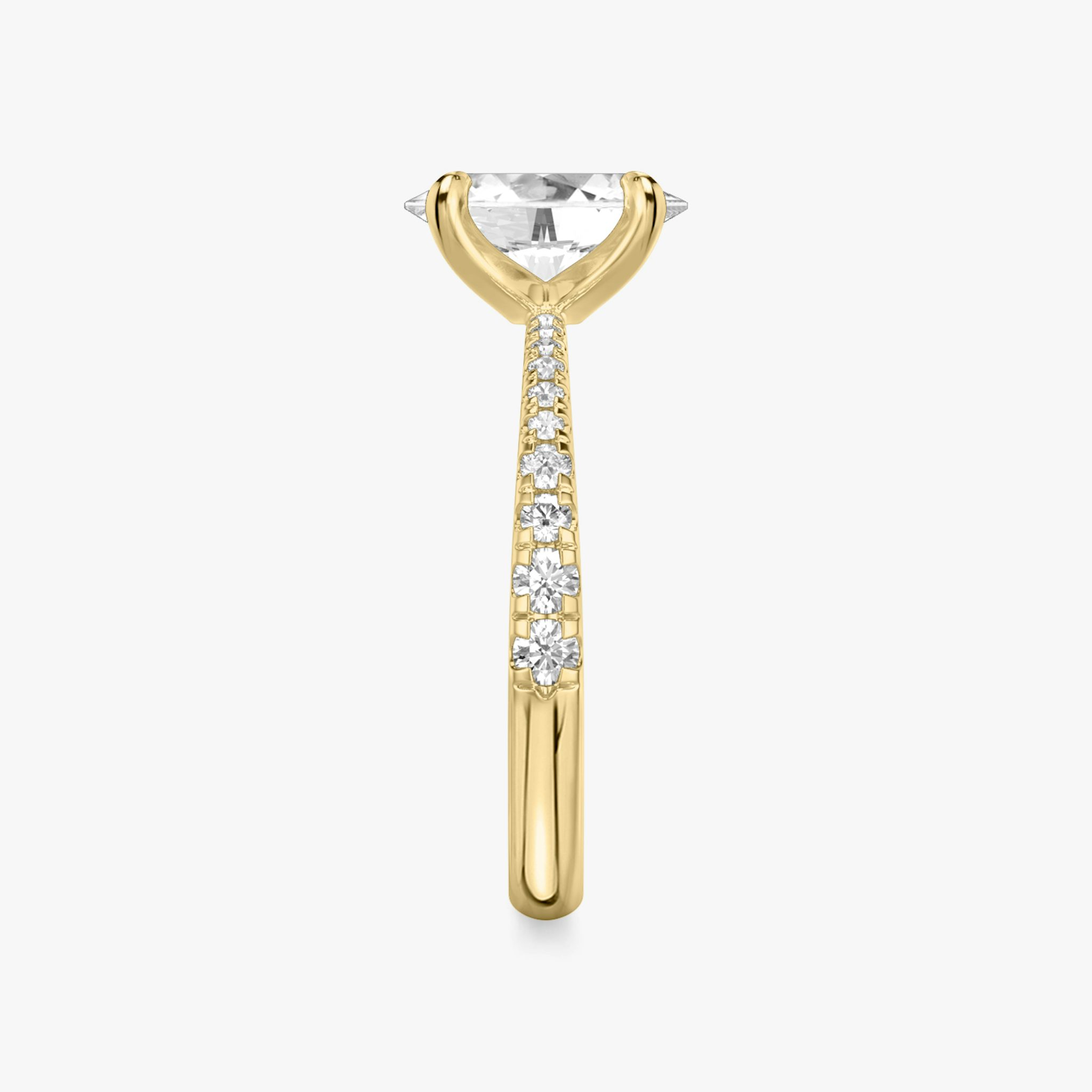 The Tapered Classic | Oval | 18k | Yellow Gold | bandAccent: Pavé | diamondOrientation: vertical | caratWeight: other
