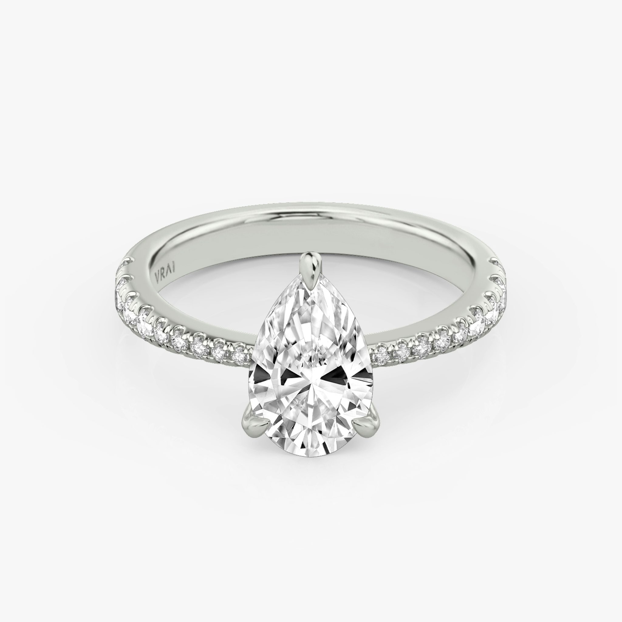 The Tapered Classic | Pear | 18k | White Gold | bandAccent: Pavé | diamondOrientation: vertical | caratWeight: other