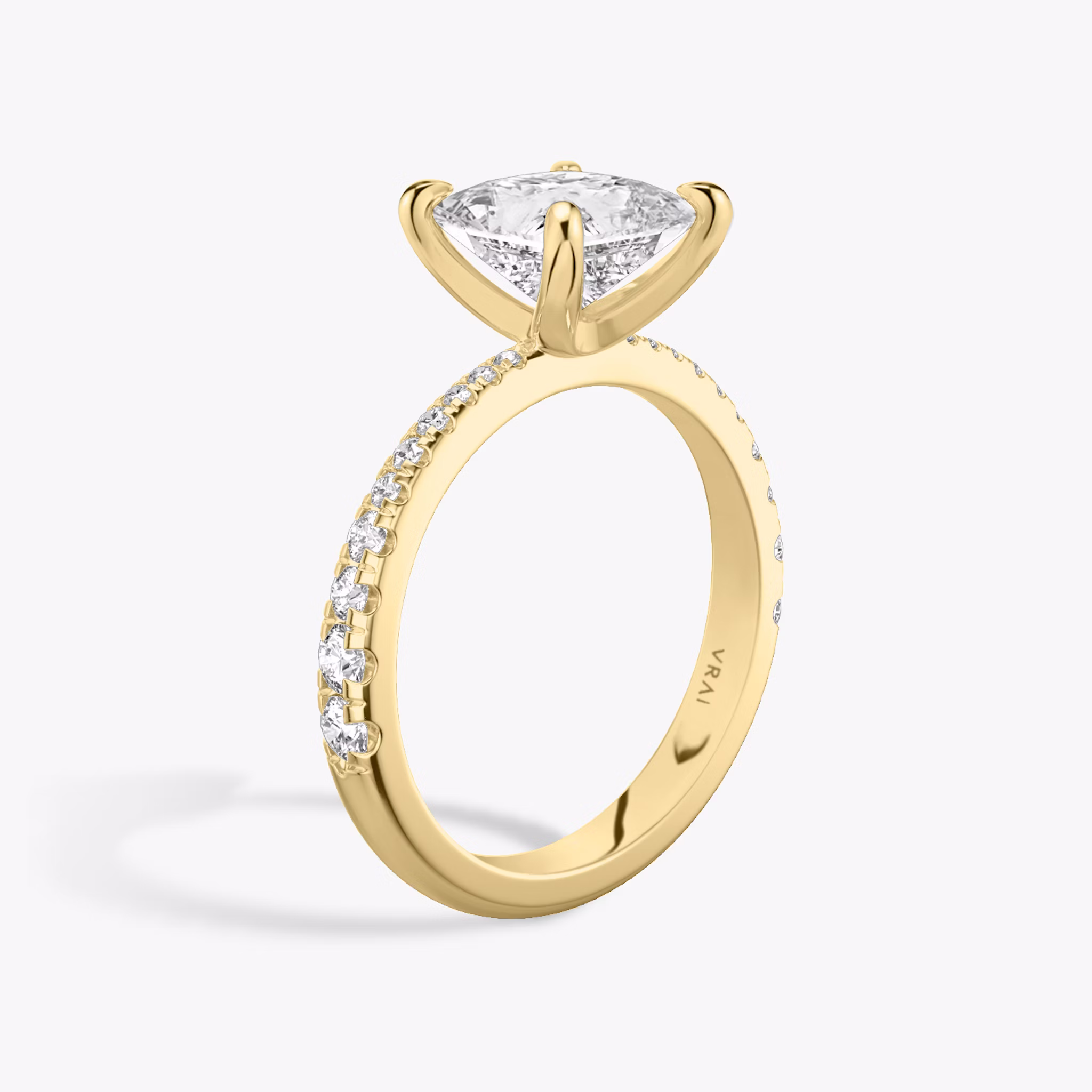 The Tapered Classic | Princess | 18k | Yellow Gold | bandAccent: Pavé | diamondOrientation: vertical | caratWeight: other