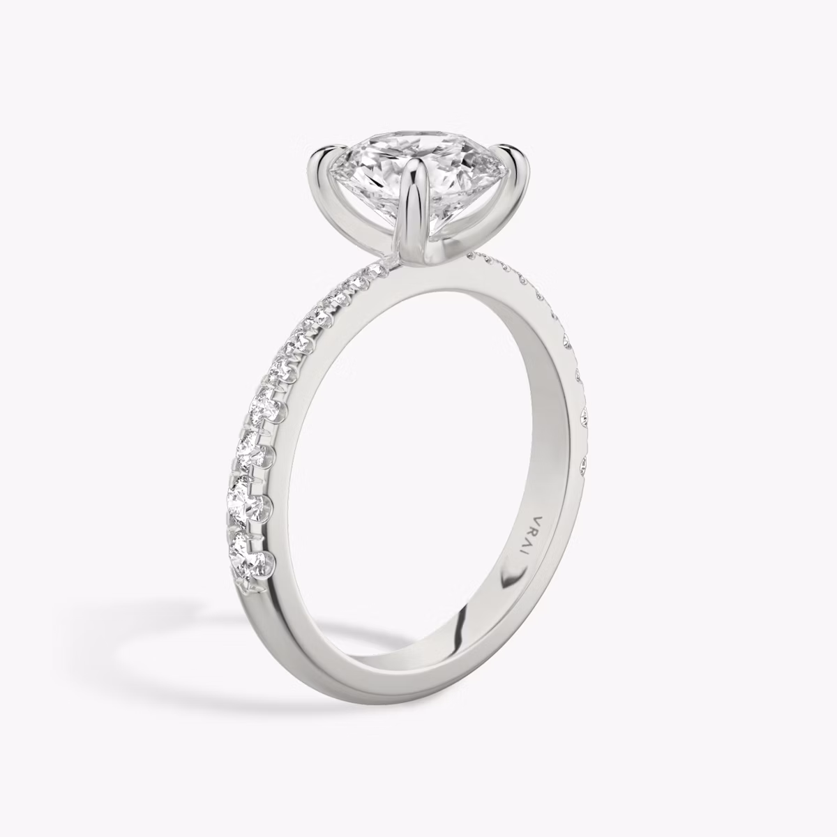 Tapered Classic | Rund | Platin | bandAccent: Mit Pavé-Besatz | caratWeight: 1.0ct | diamondOrientation: vertical