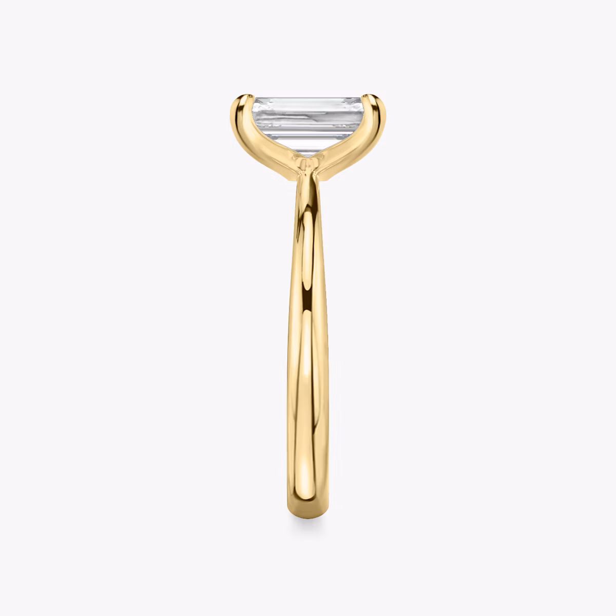 The Tapered Classic | Emerald | 18k | Yellow Gold | bandAccent: Plain | diamondOrientation: vertical | caratWeight: other