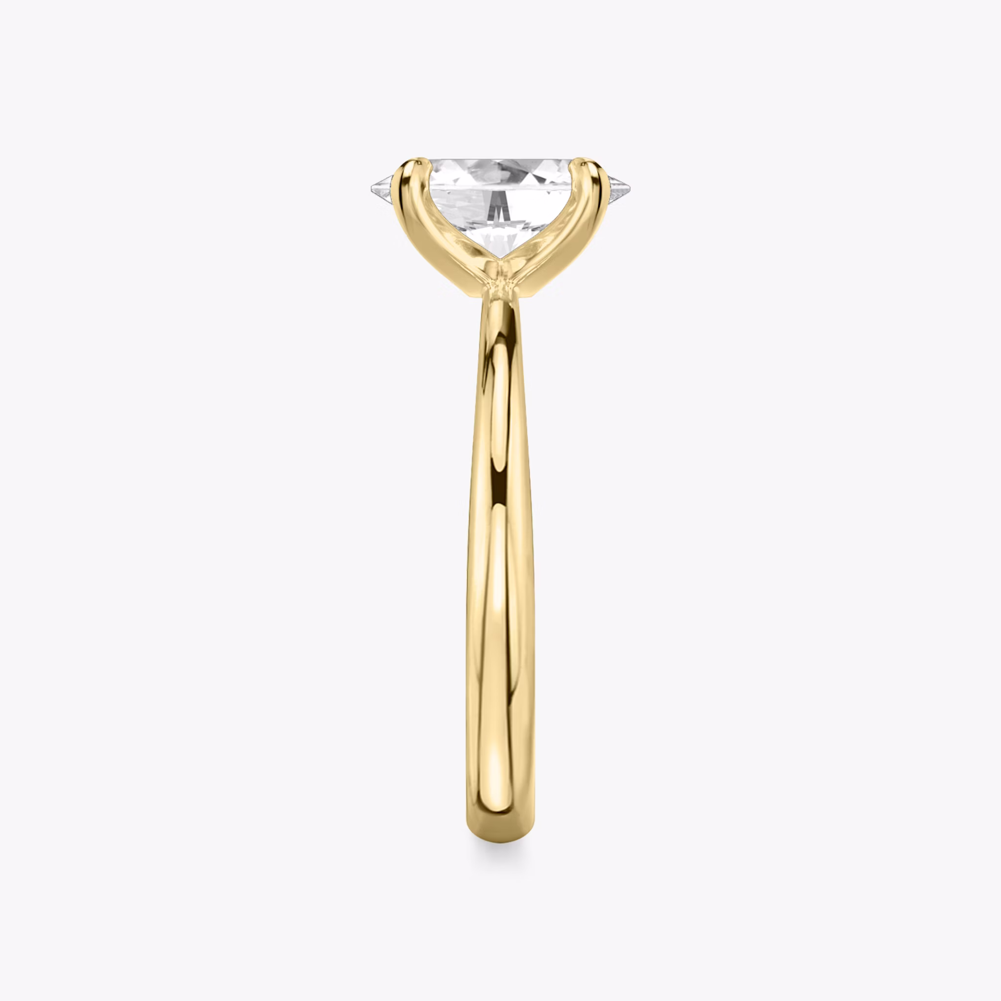 The Tapered Classic | Oval | 18k | Yellow Gold | bandAccent: Plain | diamondOrientation: vertical | caratWeight: other