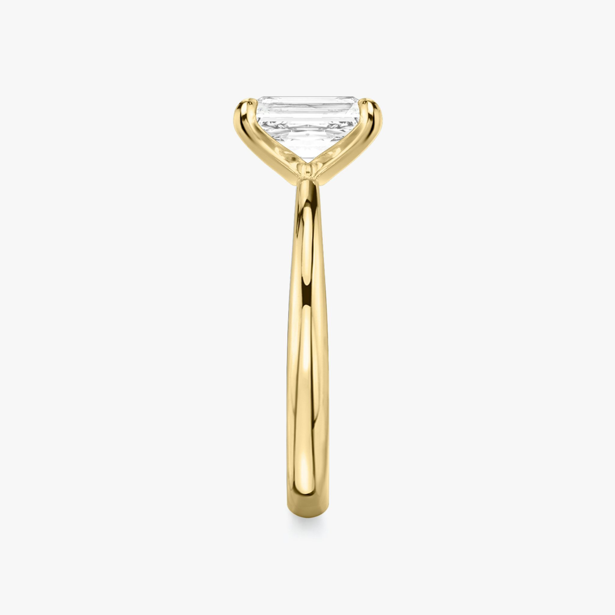 The Tapered Classic | Radiant | 18k | Yellow Gold | bandAccent: Plain | diamondOrientation: vertical | caratWeight: other