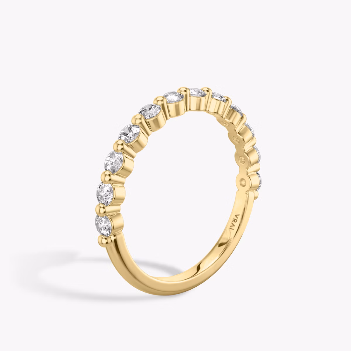 The Single Shared Prong Band | 18k | Yellow Gold | bandVersion: large