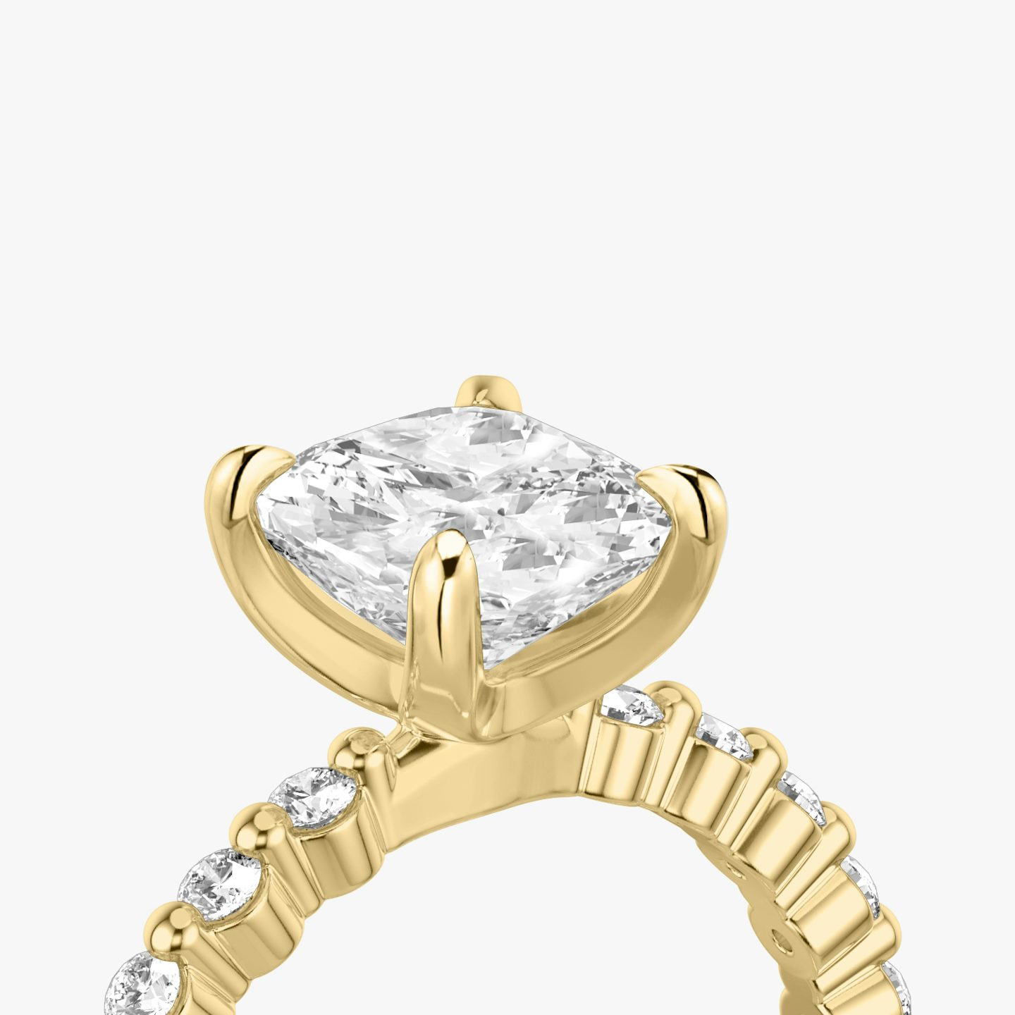 Bague de fiançailles Single Shared Prong | Coussin | 18k | Or jaune | bandAccent: Simple | bandStoneStyle: original | diamondOrientation: vertical | caratWeight: other