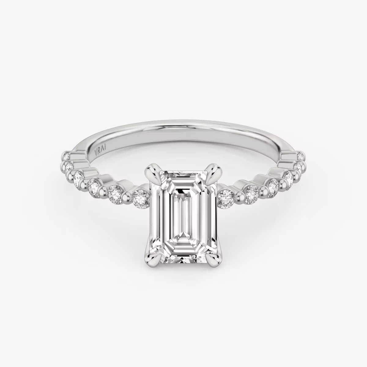 The Single Shared Prong | Emerald | Platinum | bandAccent: Plain | bandStoneStyle: original | diamondOrientation: vertical | caratWeight: other
