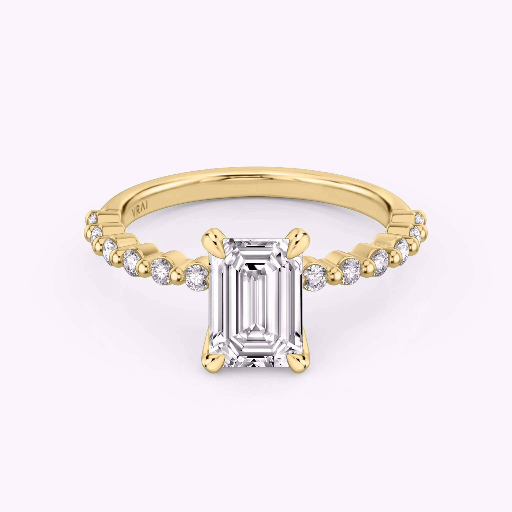 The Single Shared Prong | Emerald | 18k | Yellow Gold | bandAccent: Plain | bandStoneStyle: original | diamondOrientation: vertical | caratWeight: other