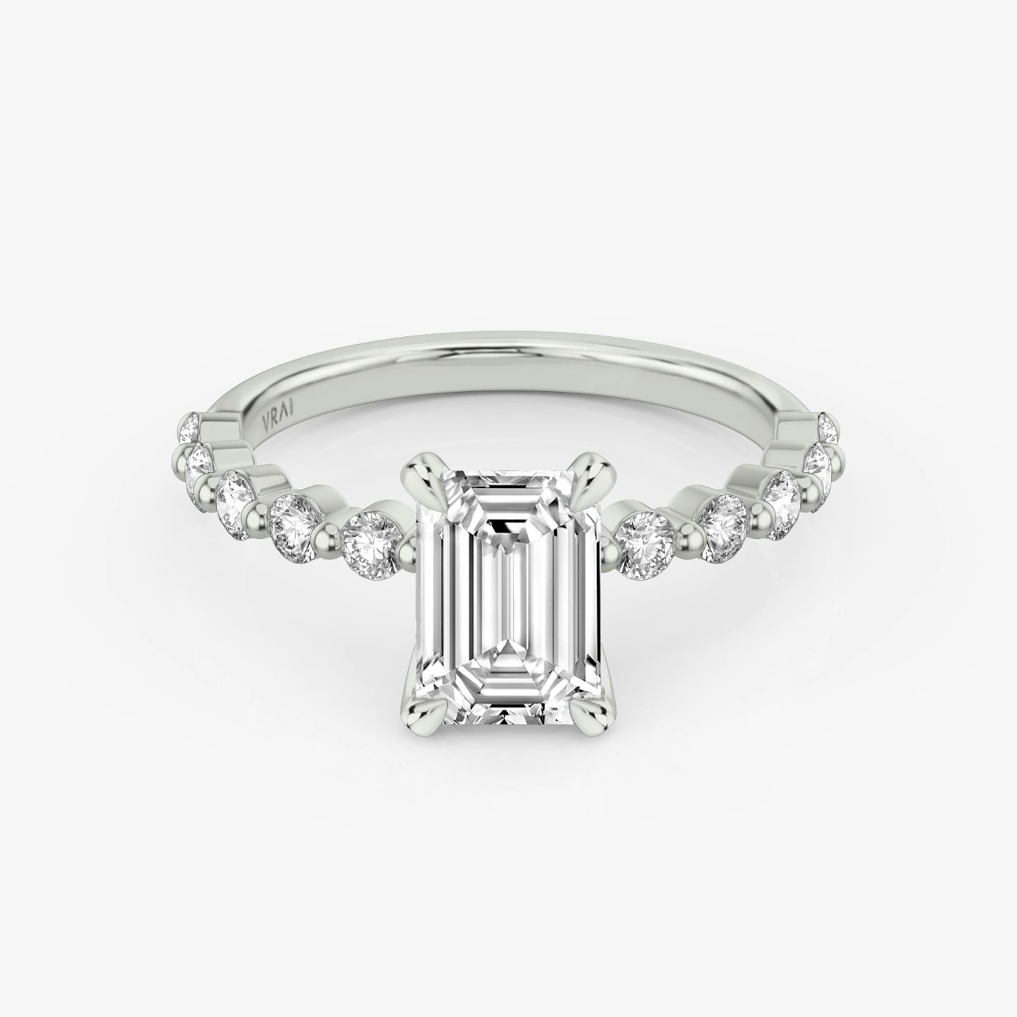 The Single Shared Prong | Emerald | Platinum | bandAccent: Plain | bandStoneStyle: large | diamondOrientation: vertical | caratWeight: other