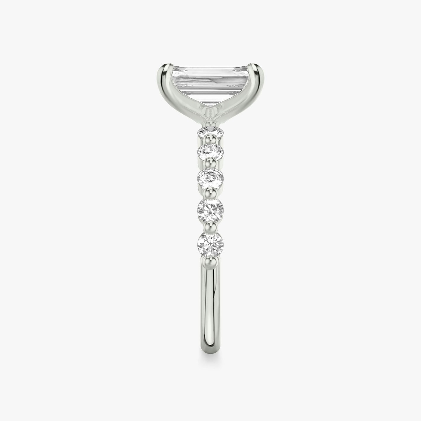 The Single Shared Prong | Emerald | Platinum | bandAccent: Plain | bandStoneStyle: large | diamondOrientation: vertical | caratWeight: other