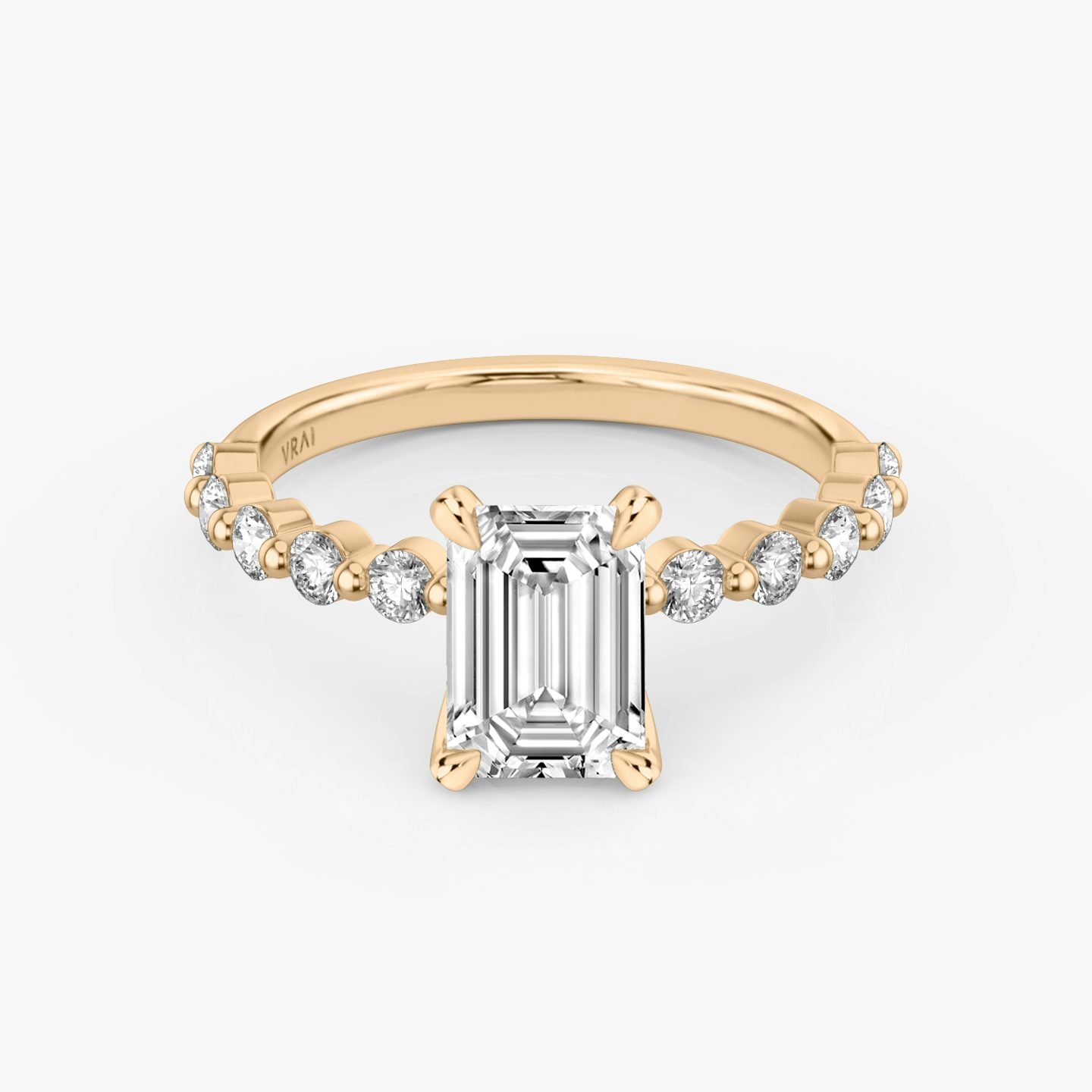 Single Shared Prong | Emerald | 14k | Roségold | bandAccent: Ohne Pavé-Besatz | bandStoneStyle: large | diamondOrientation: vertical | caratWeight: other