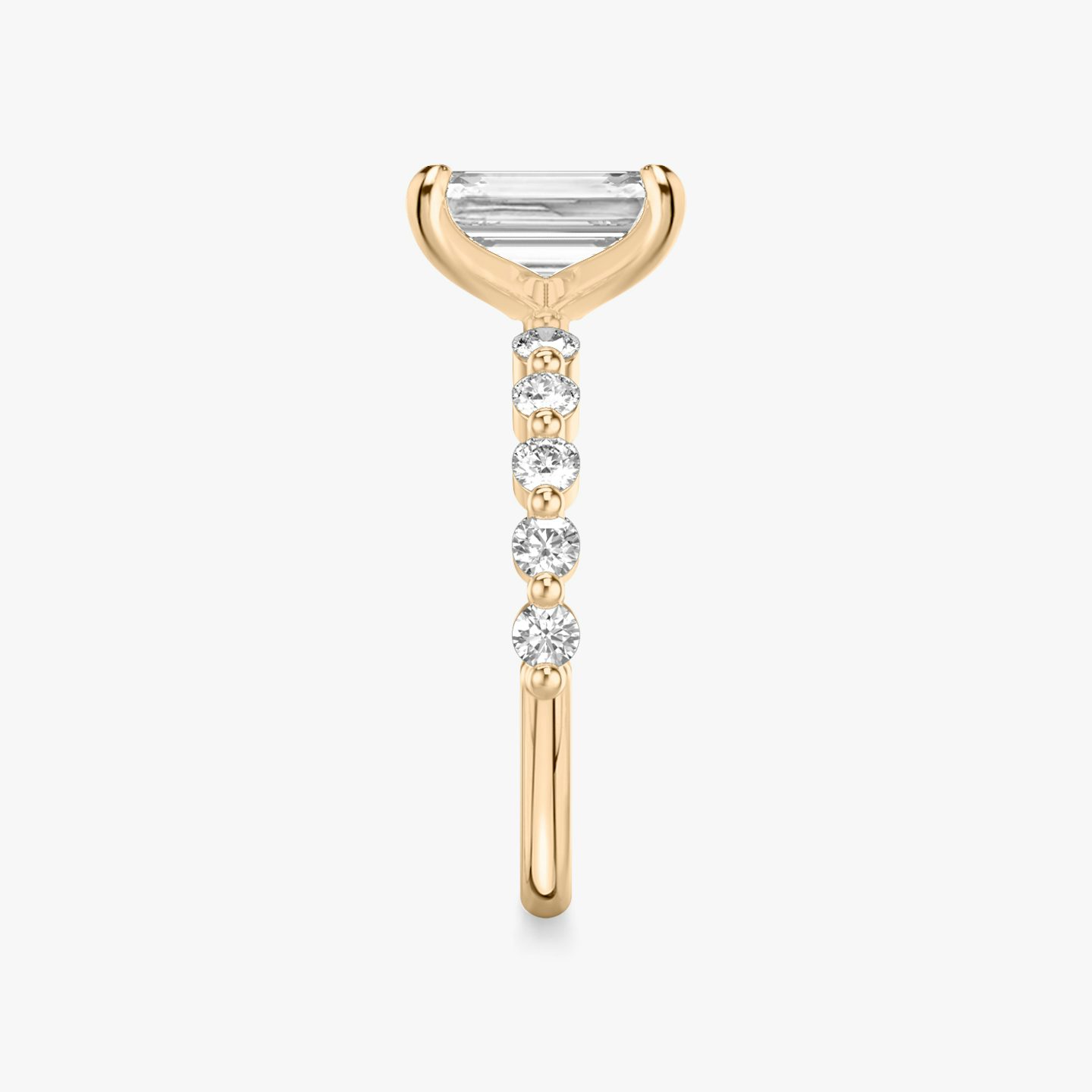 Single Shared Prong | Emerald | 14k | Roségold | bandAccent: Ohne Pavé-Besatz | bandStoneStyle: large | diamondOrientation: vertical | caratWeight: other