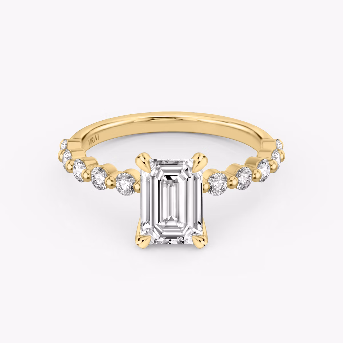 The Single Shared Prong | Emerald | 18k | Yellow Gold | bandAccent: Plain | bandStoneStyle: large | diamondOrientation: vertical | caratWeight: other