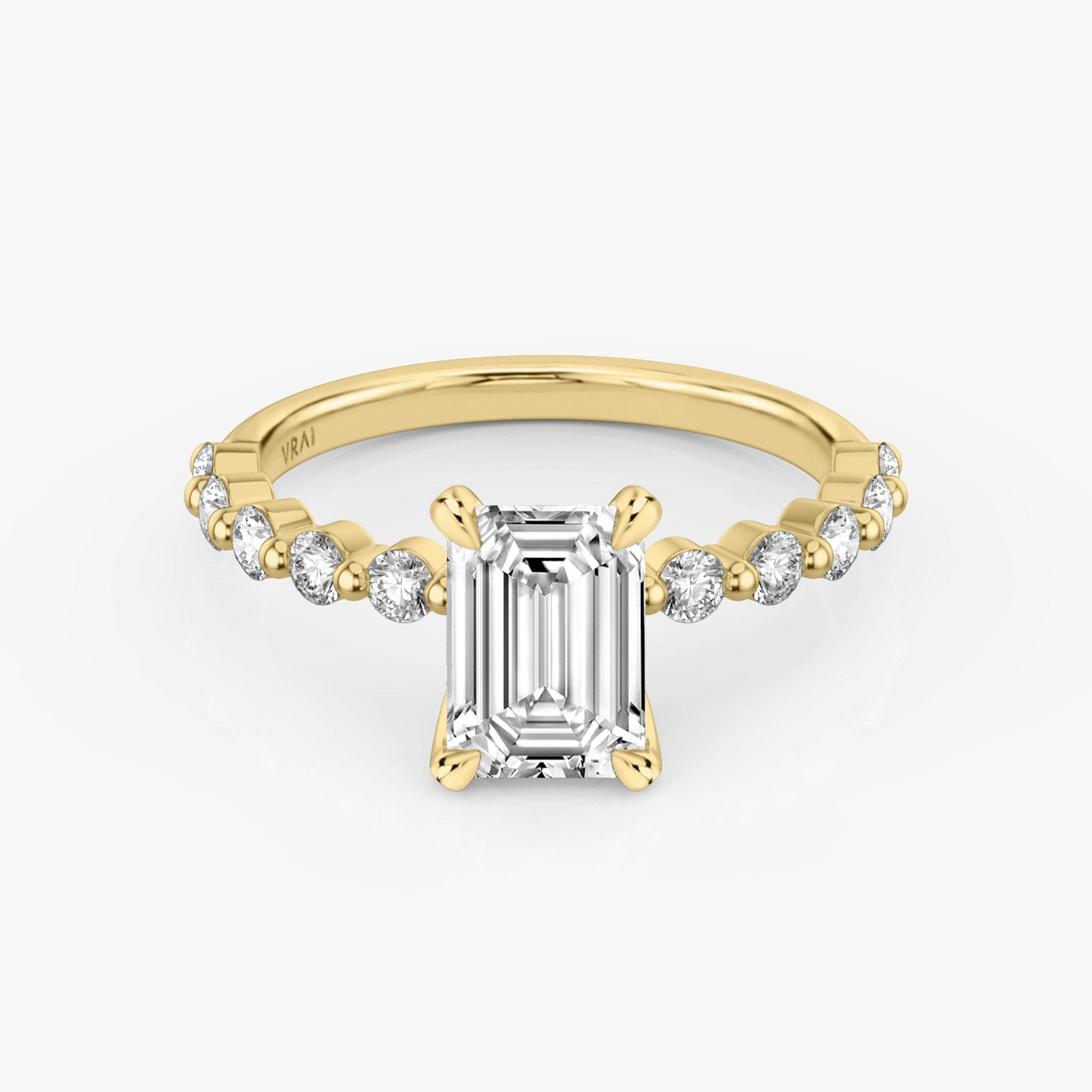 The Single Shared Prong | Emerald | 18k | Yellow Gold | bandAccent: Plain | bandStoneStyle: large | diamondOrientation: vertical | caratWeight: other