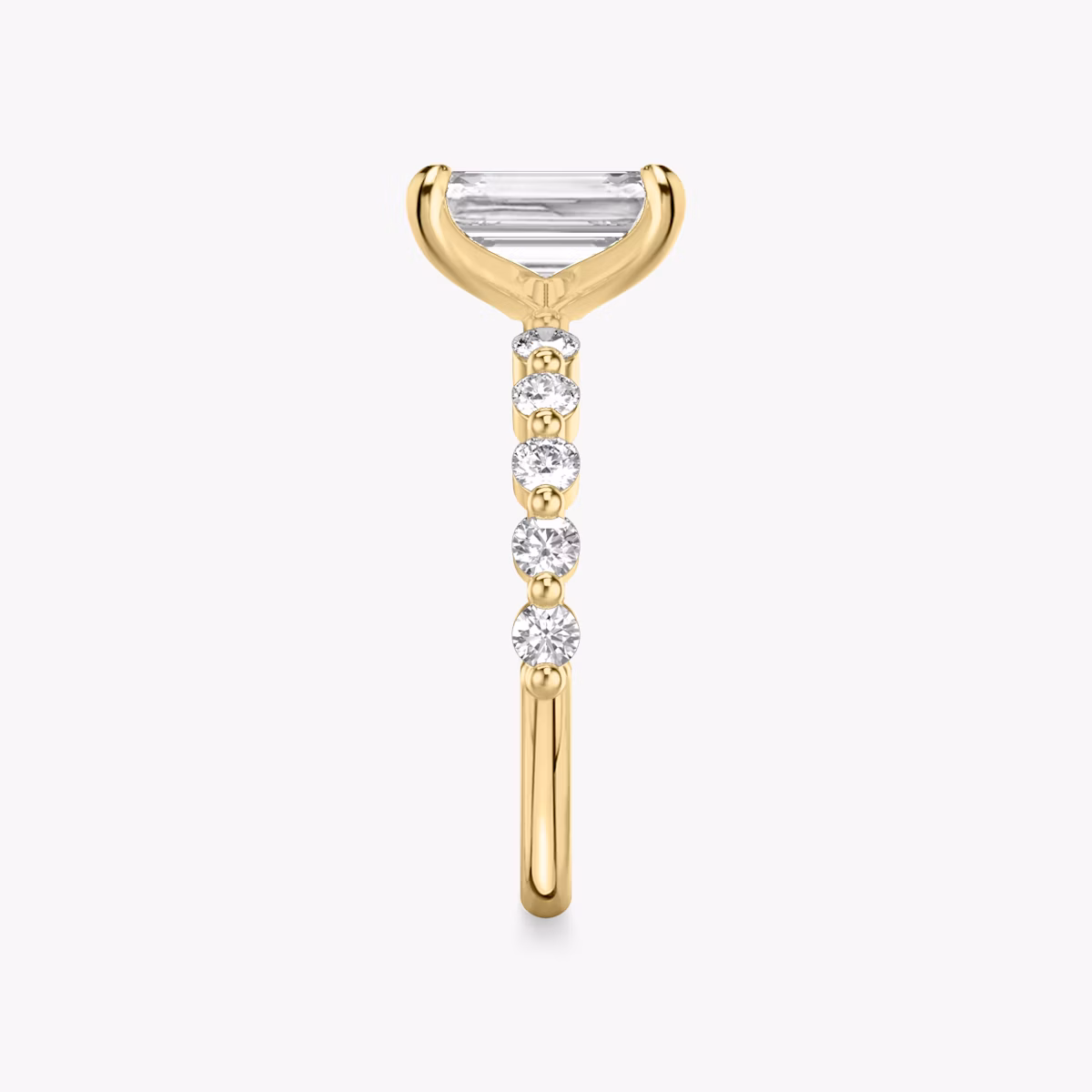 The Single Shared Prong | Emerald | 18k | Yellow Gold | bandAccent: Plain | bandStoneStyle: large | diamondOrientation: vertical | caratWeight: other