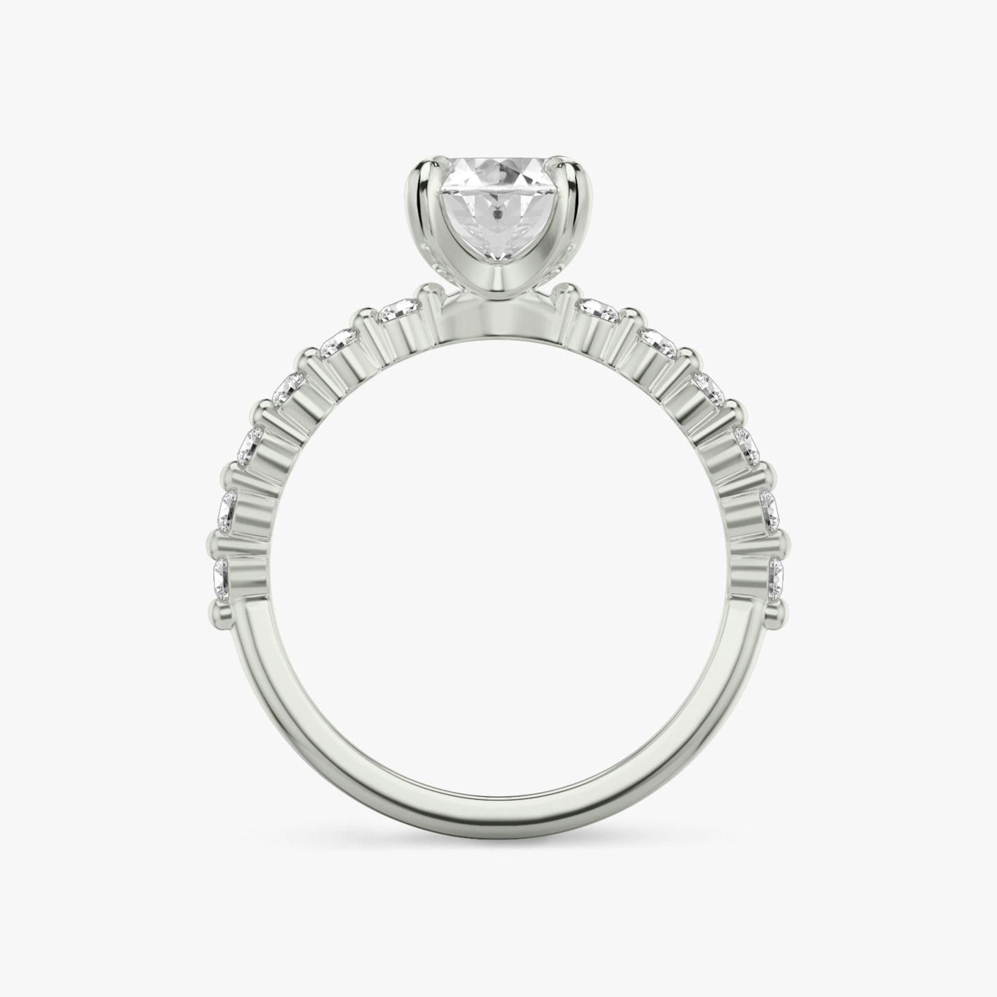 Single Shared Prong | Oval | Platin | bandAccent: Ohne Pavé-Besatz | bandStoneStyle: original | diamondOrientation: vertical | caratWeight: other