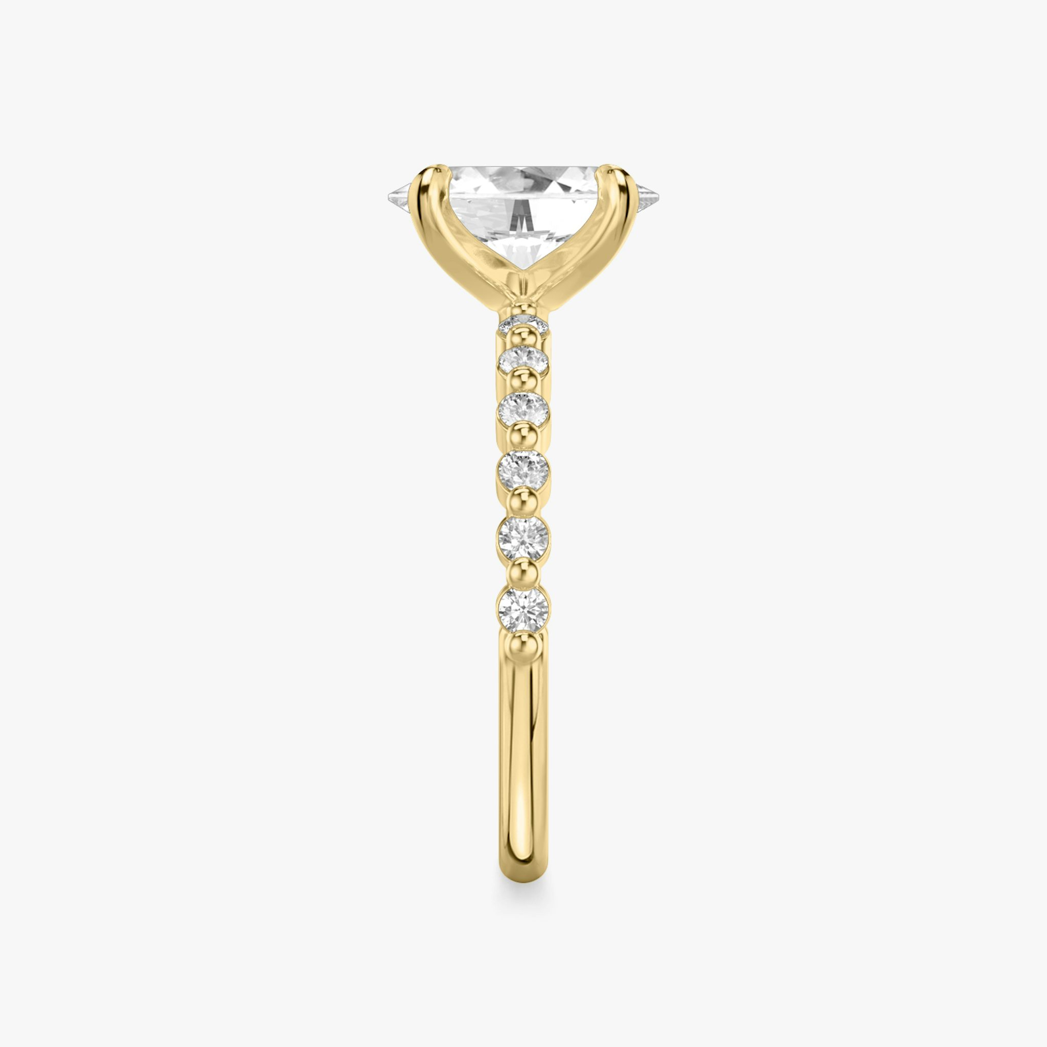 The Single Shared Prong | Oval | 18k | Yellow Gold | bandAccent: Plain | bandStoneStyle: original | diamondOrientation: vertical | caratWeight: other