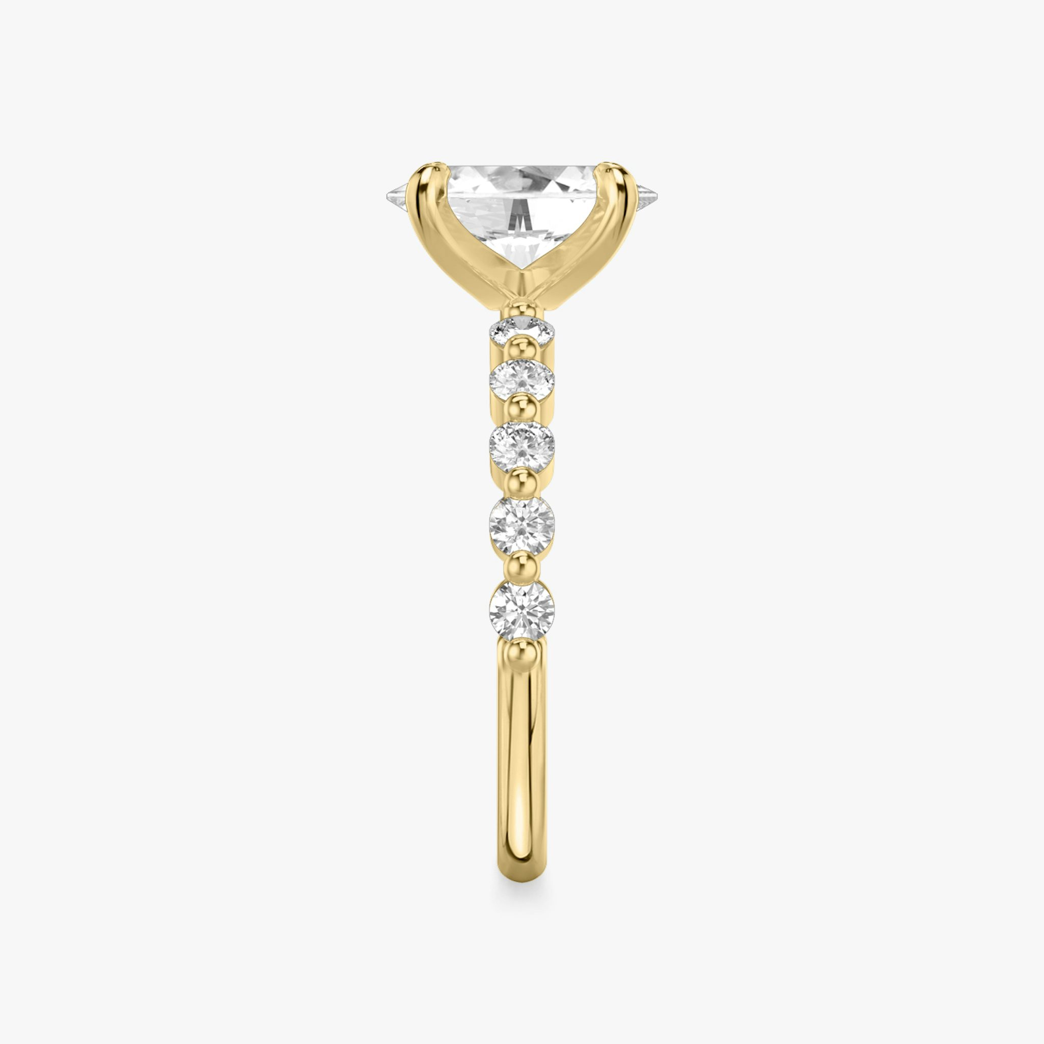 The Single Shared Prong | Oval | 18k | Yellow Gold | bandAccent: Plain | bandStoneStyle: large | diamondOrientation: vertical | caratWeight: other