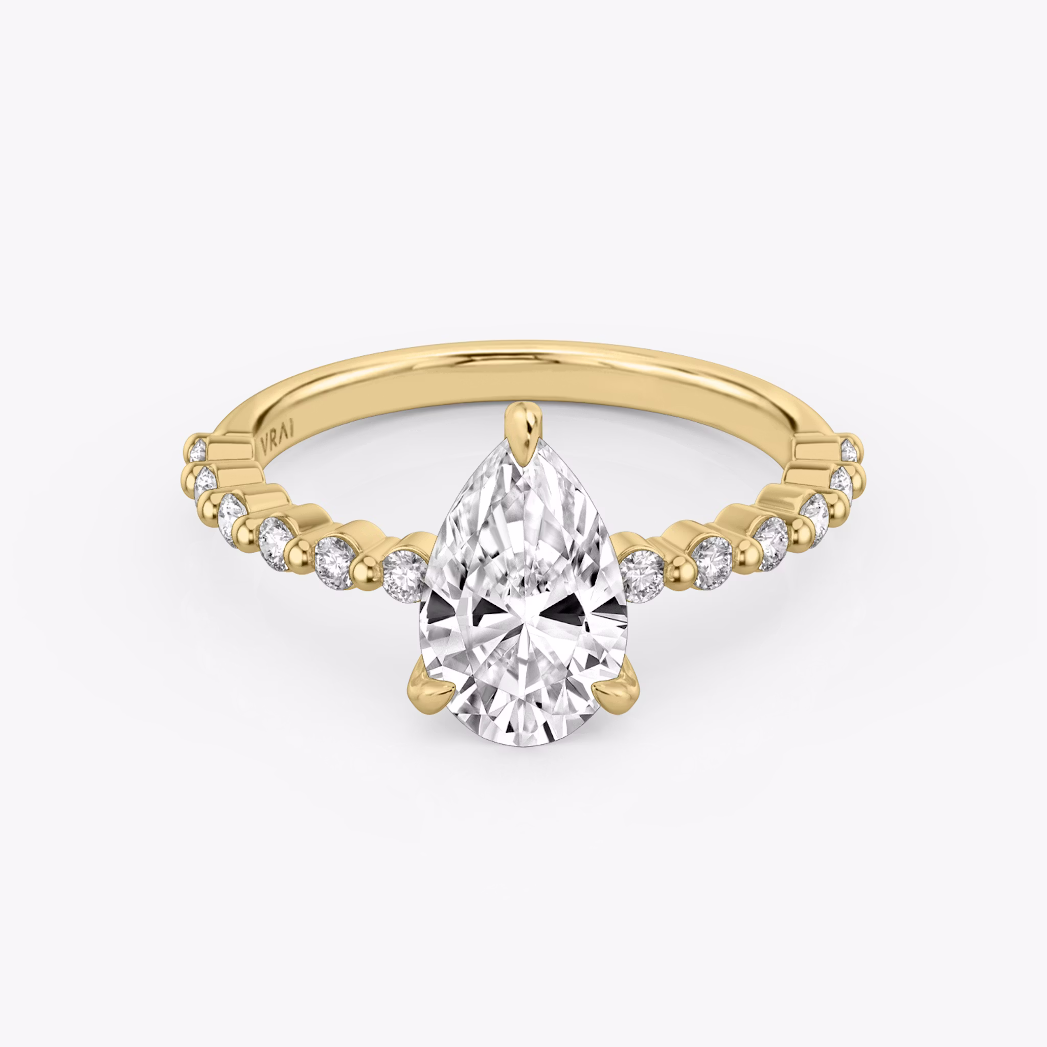 The Single Shared Prong | Pear | 18k | Yellow Gold | bandAccent: Plain | bandStoneStyle: original | diamondOrientation: vertical | caratWeight: other