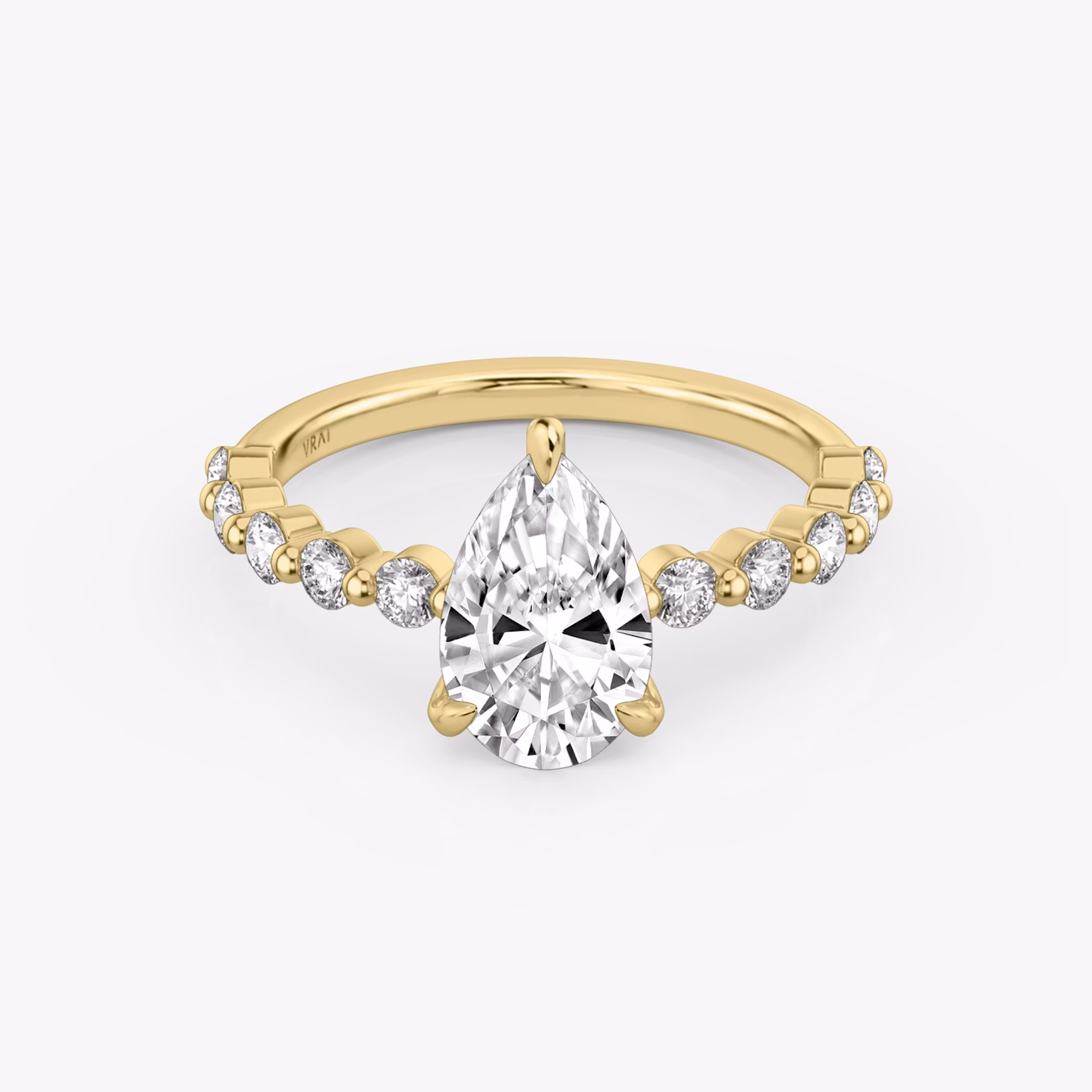 The Single Shared Prong | Pear | 18k | Yellow Gold | bandAccent: Plain | bandStoneStyle: large | diamondOrientation: vertical | caratWeight: other