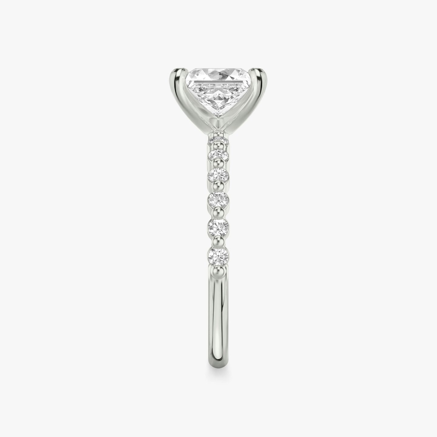 The Single Shared Prong | Princess | 18k | White Gold | bandAccent: Plain | bandStoneStyle: original | diamondOrientation: vertical | caratWeight: other