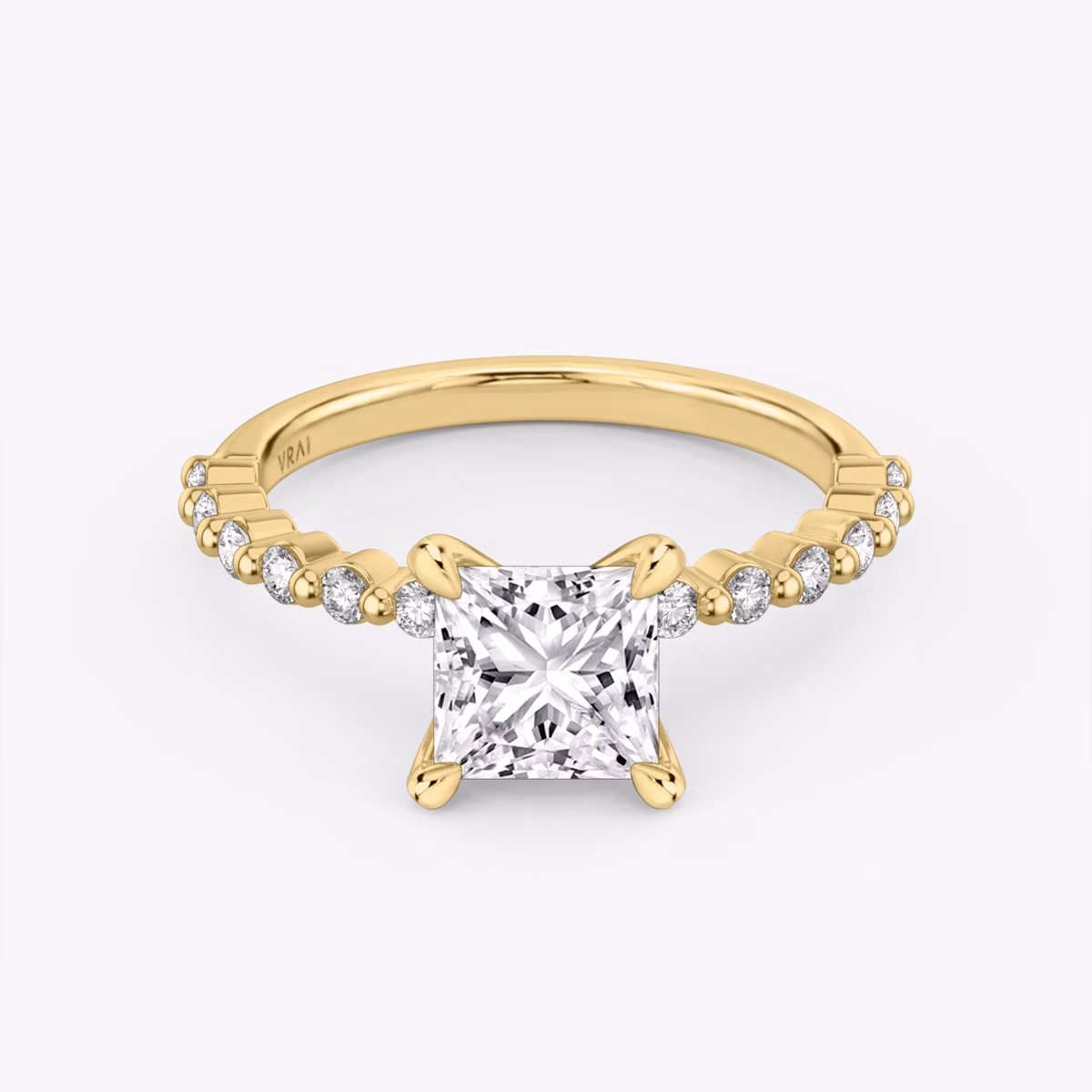 The Single Shared Prong | Princess | 18k | Yellow Gold | bandAccent: Plain | bandStoneStyle: original | diamondOrientation: vertical | caratWeight: other