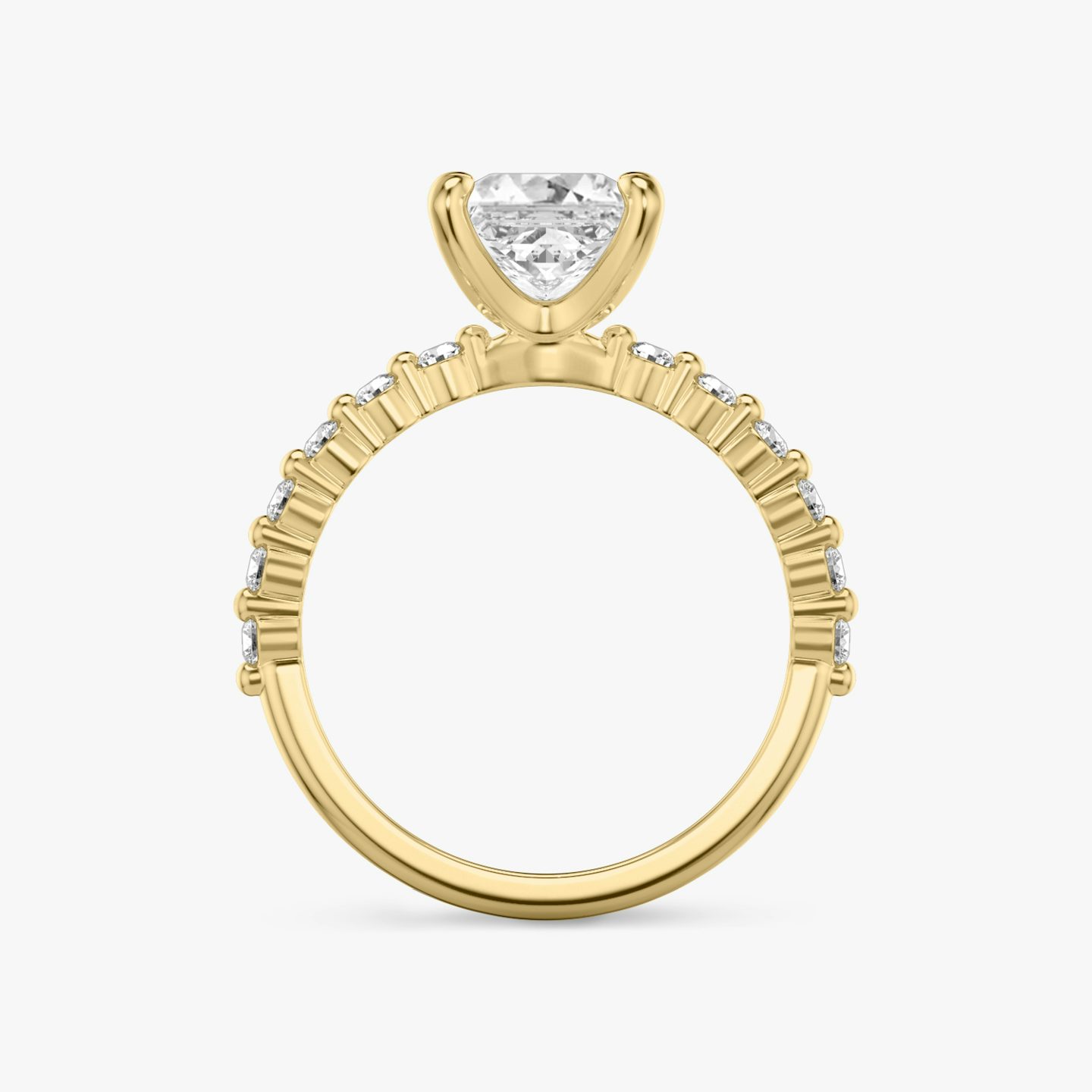 Bague de fiançailles Single Shared Prong | Princesse | 18k | Or jaune | bandAccent: Simple | bandStoneStyle: original | diamondOrientation: vertical | caratWeight: other
