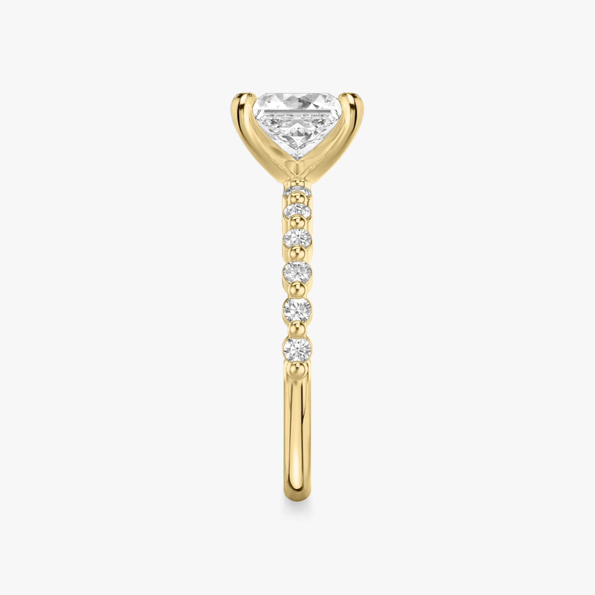 The Single Shared Prong | Princess | 18k | Yellow Gold | bandAccent: Plain | bandStoneStyle: original | diamondOrientation: vertical | caratWeight: other