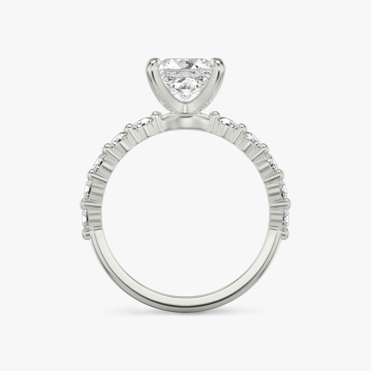 The Single Shared Prong | Princess | Platinum | bandAccent: Plain | bandStoneStyle: large | diamondOrientation: vertical | caratWeight: other
