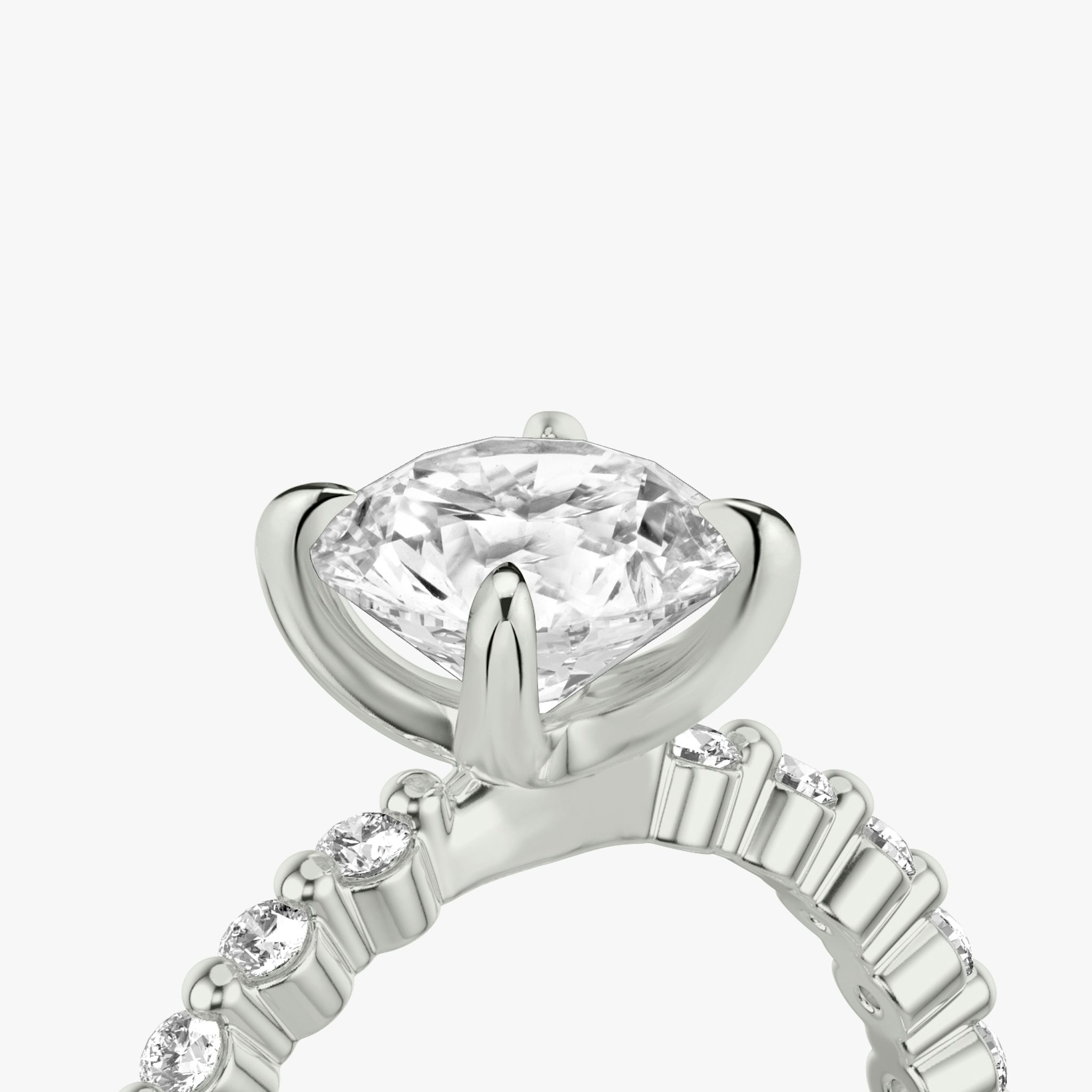 The Single Shared Prong | Round Brilliant | Platinum | bandAccent: Plain | bandStoneStyle: original | caratWeight: 1.0ct | diamondOrientation: vertical