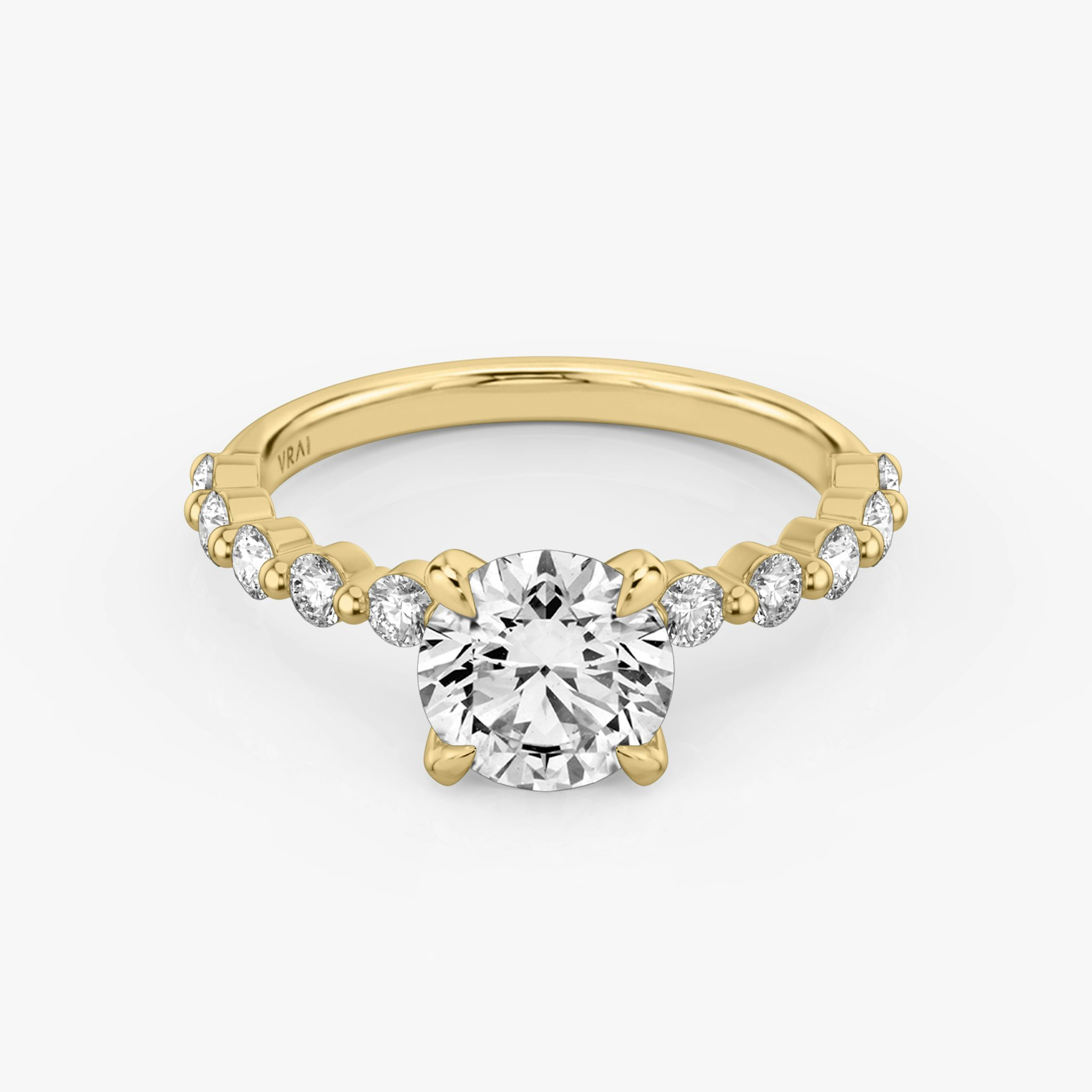 The Single Shared Prong | Round Brilliant | 18k | Yellow Gold | bandAccent: Plain | bandStoneStyle: large | caratWeight: other | diamondOrientation: vertical
