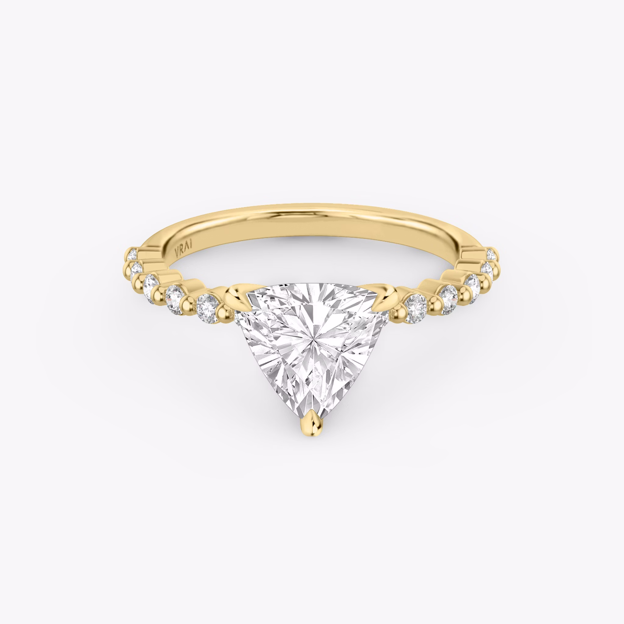 The Single Shared Prong | Trillion | 18k | Yellow Gold | bandAccent: Plain | bandStoneStyle: original | diamondOrientation: vertical | caratWeight: other