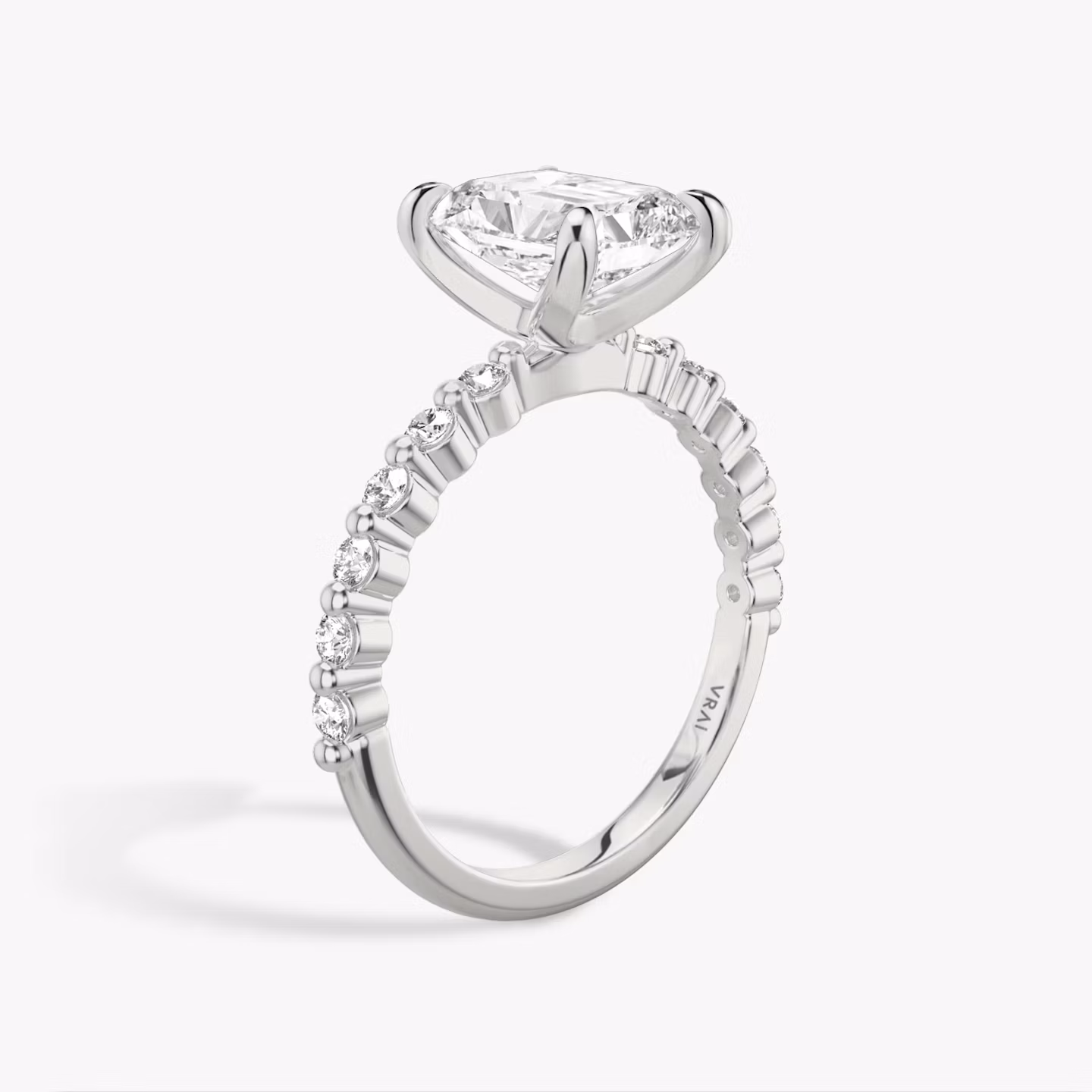 The Single Shared Prong | Radiant | Platinum | bandAccent: Plain | bandStoneStyle: original | diamondOrientation: vertical | caratWeight: other