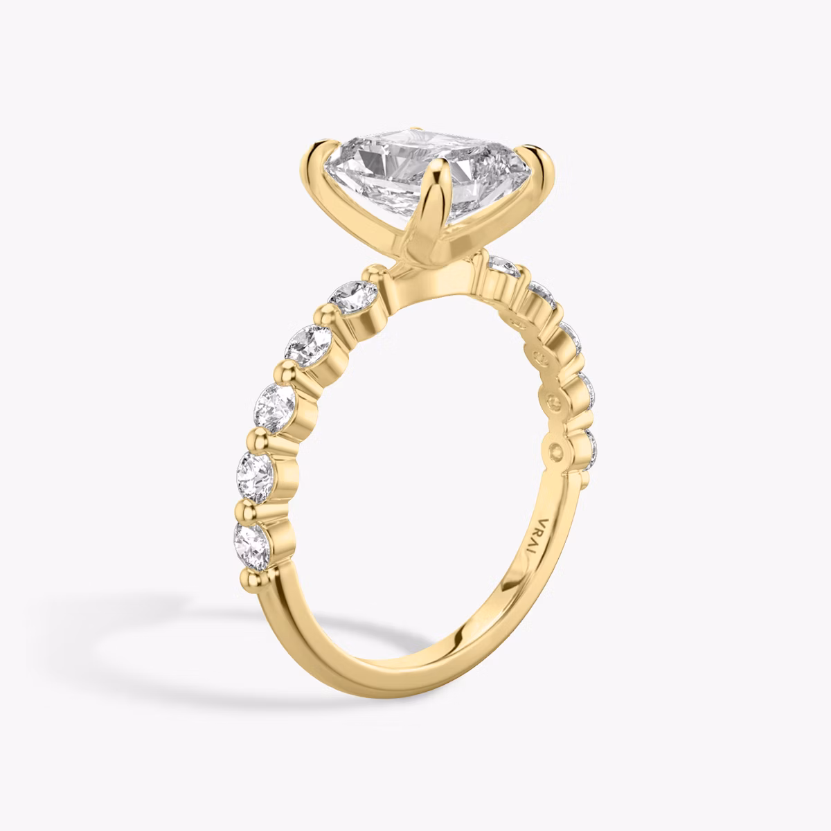 The Single Shared Prong | Radiant | 18k | Yellow Gold | bandAccent: Plain | bandStoneStyle: large | diamondOrientation: vertical | caratWeight: other