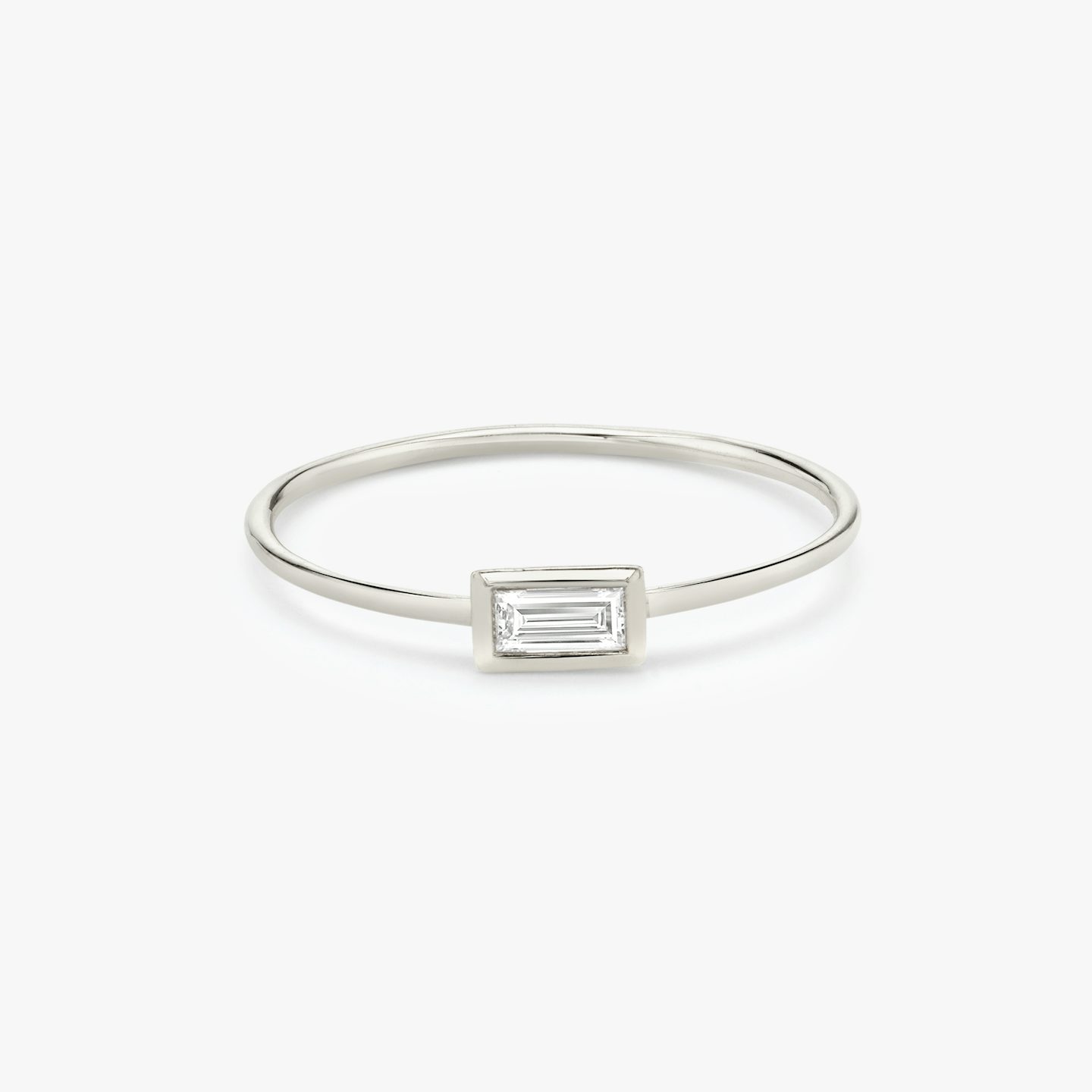 Knife-Edge Bezel Ring | Baguette | 14k | White Gold