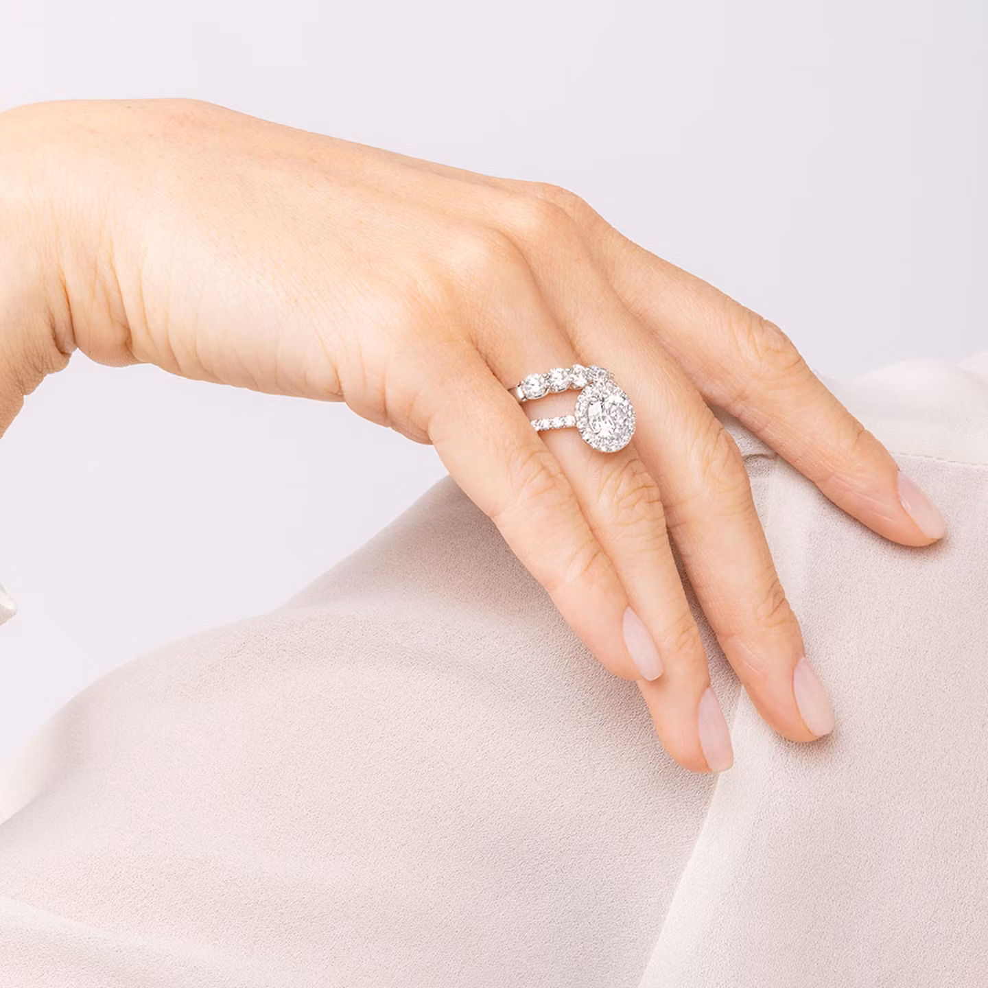 Anillo Five Stone | Brillante | 18k | Oro blanco | bandVersion: original