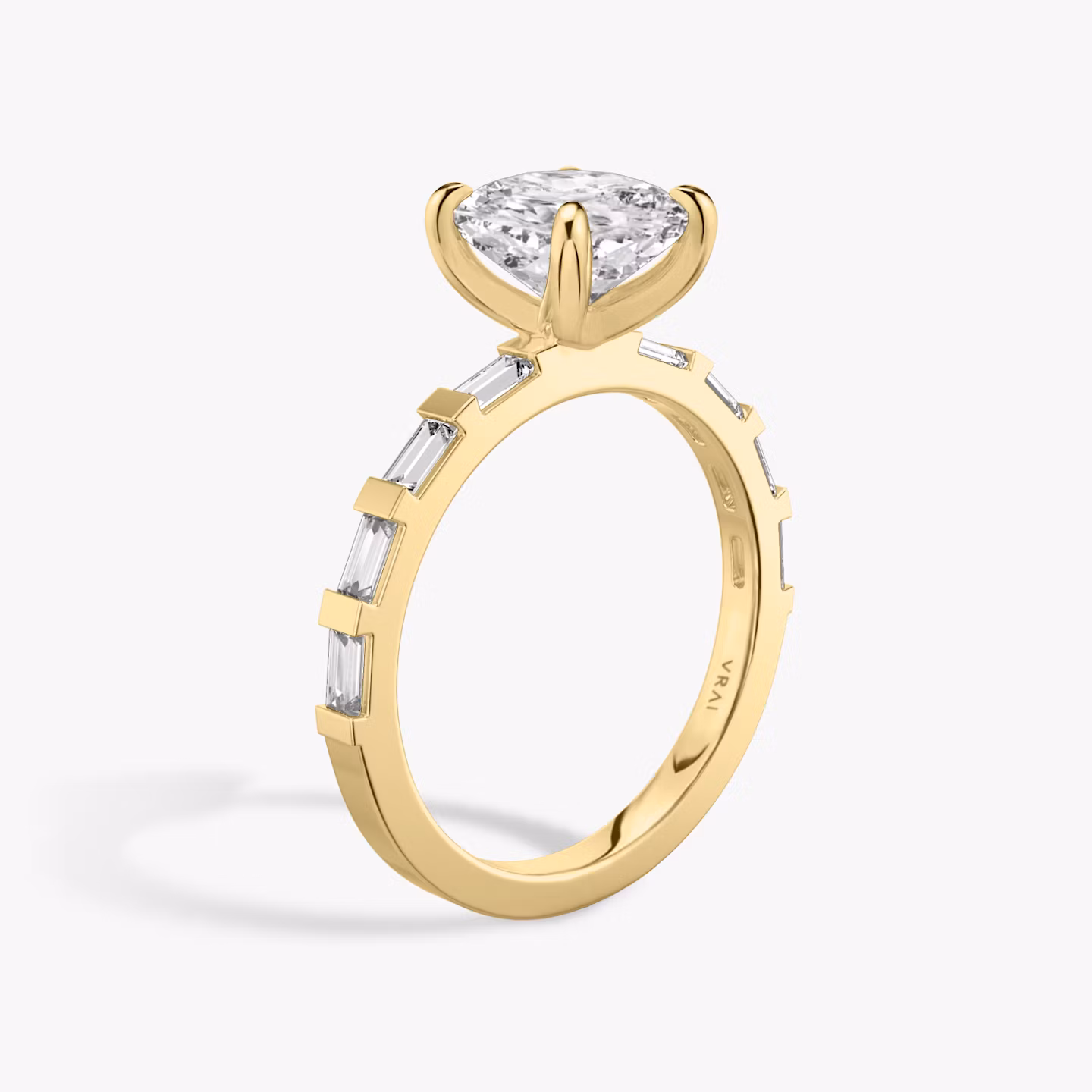 The Baguette Bar | Cushion | 18k | Yellow Gold | bandAccent: Pavé | diamondOrientation: vertical | caratWeight: other