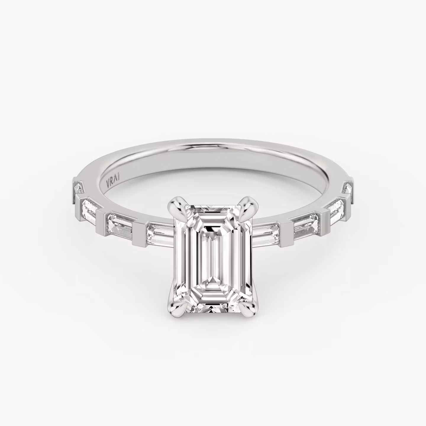 The Baguette Bar | Emerald | 18k | White Gold | bandAccent: Pavé | diamondOrientation: vertical | caratWeight: other