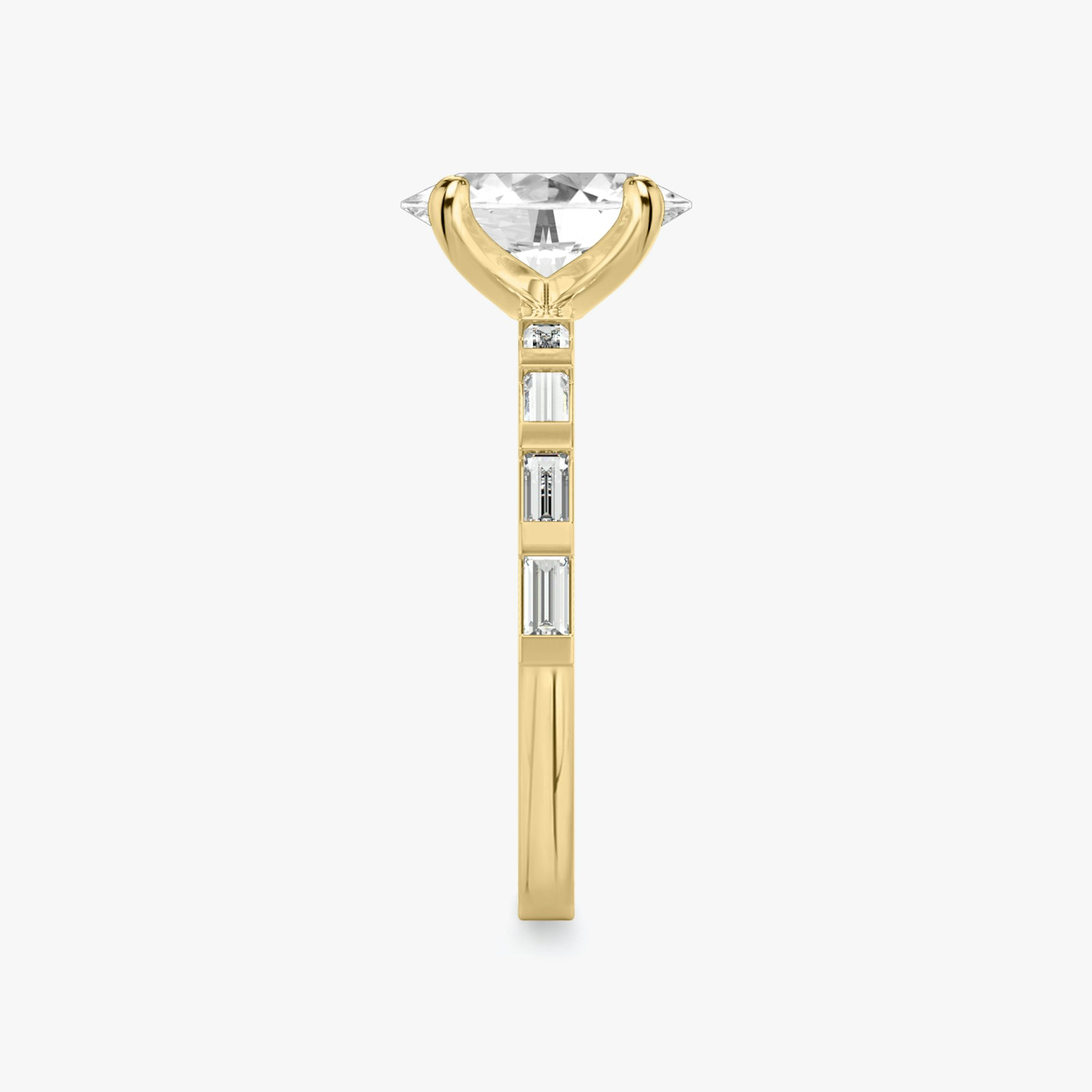 The Baguette Bar | Oval | 18k | Yellow Gold | bandAccent: Pavé | diamondOrientation: vertical | caratWeight: other