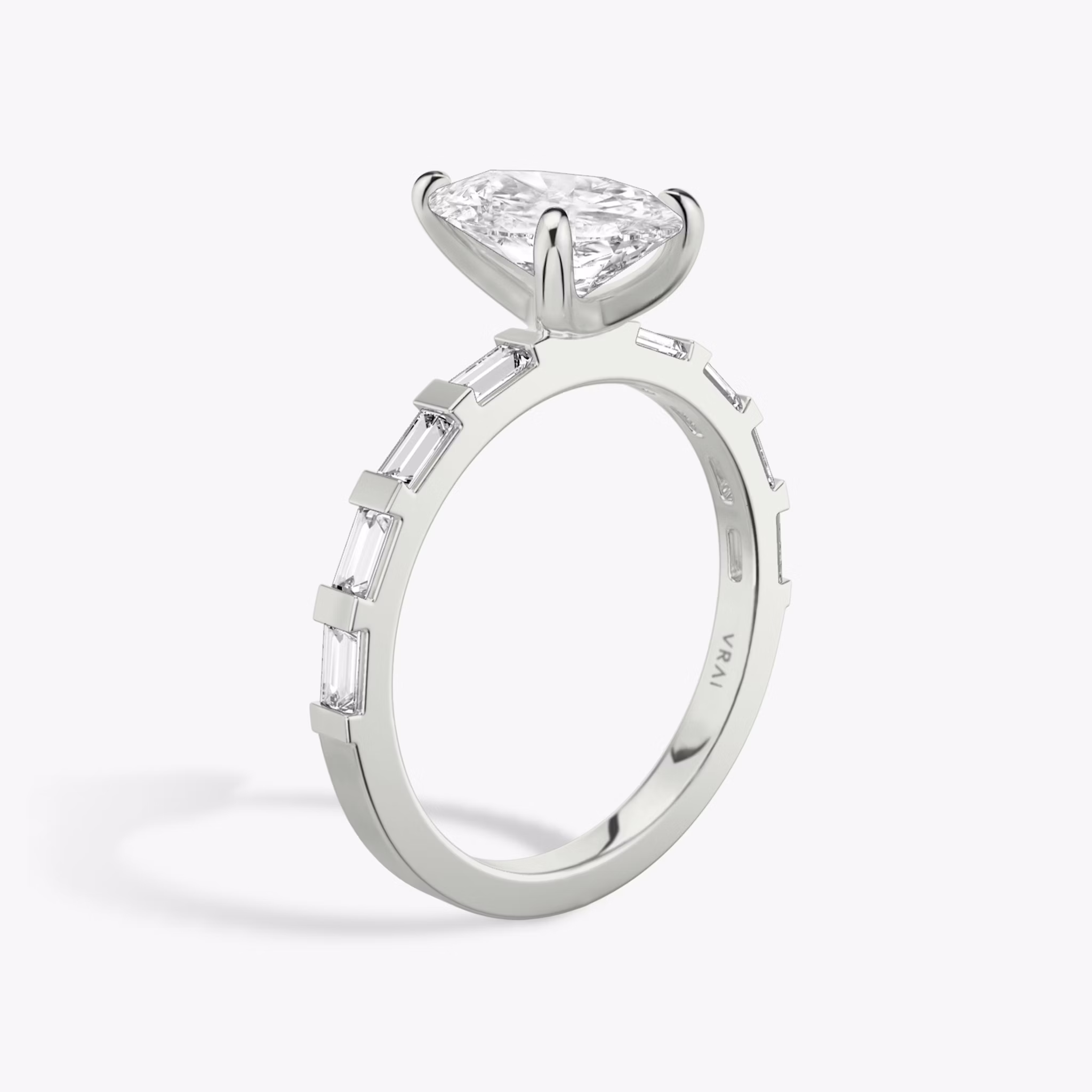 The Baguette Bar | Pear | Platinum | bandAccent: Pavé | diamondOrientation: vertical | caratWeight: other